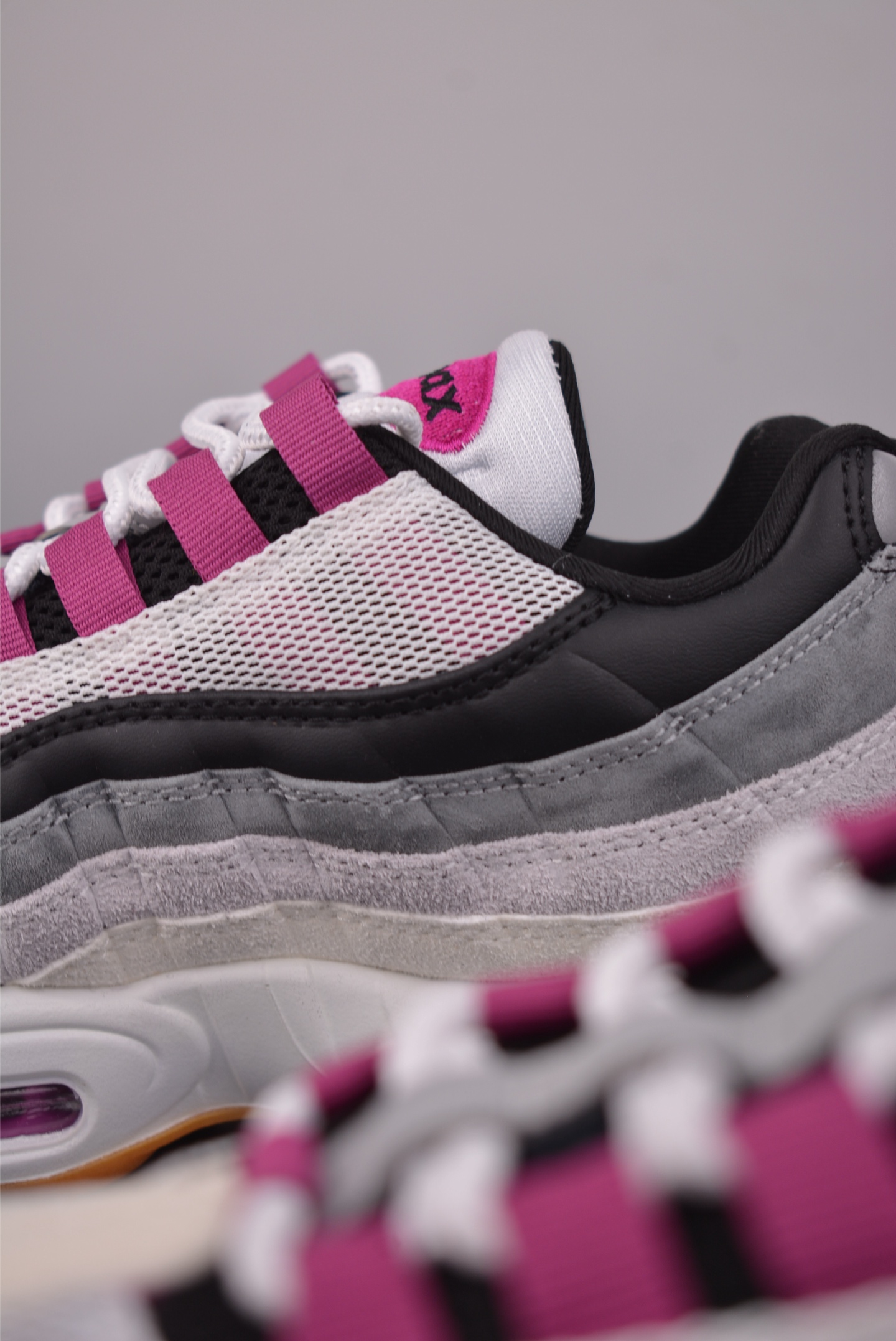 NIKE Air Max 95 版本 潮流百搭 气垫缓震慢跑鞋 HF7545-100-Top High Quatity Cheap Sneakers Fashion Clothing Clothes Bags handbags Shoes of all Brand wholesale With The best Quality And Beautiful Price from China Factory Chinese suppliers wholesaler seller NIKE Air Max 95 版本 潮流百搭 气垫缓震慢跑鞋 HF7545-100
