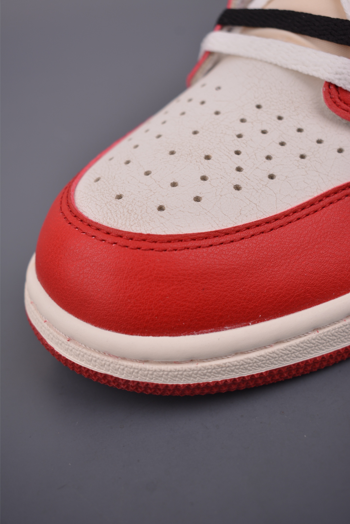 240 Jordan Air Jordan 1 High 做旧芝加哥 DZ5485-612