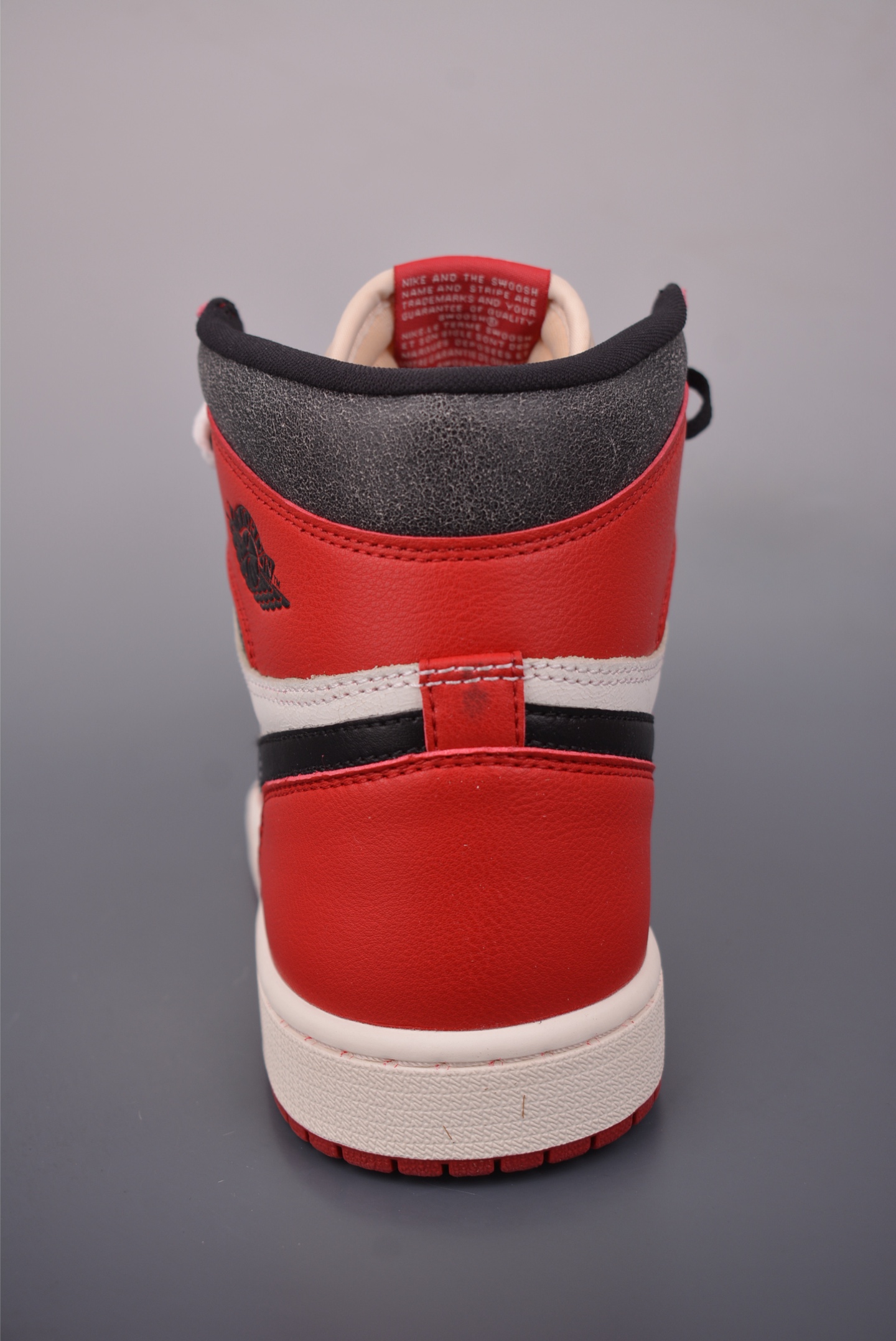 240 Jordan Air Jordan 1 High 做旧芝加哥 DZ5485-612