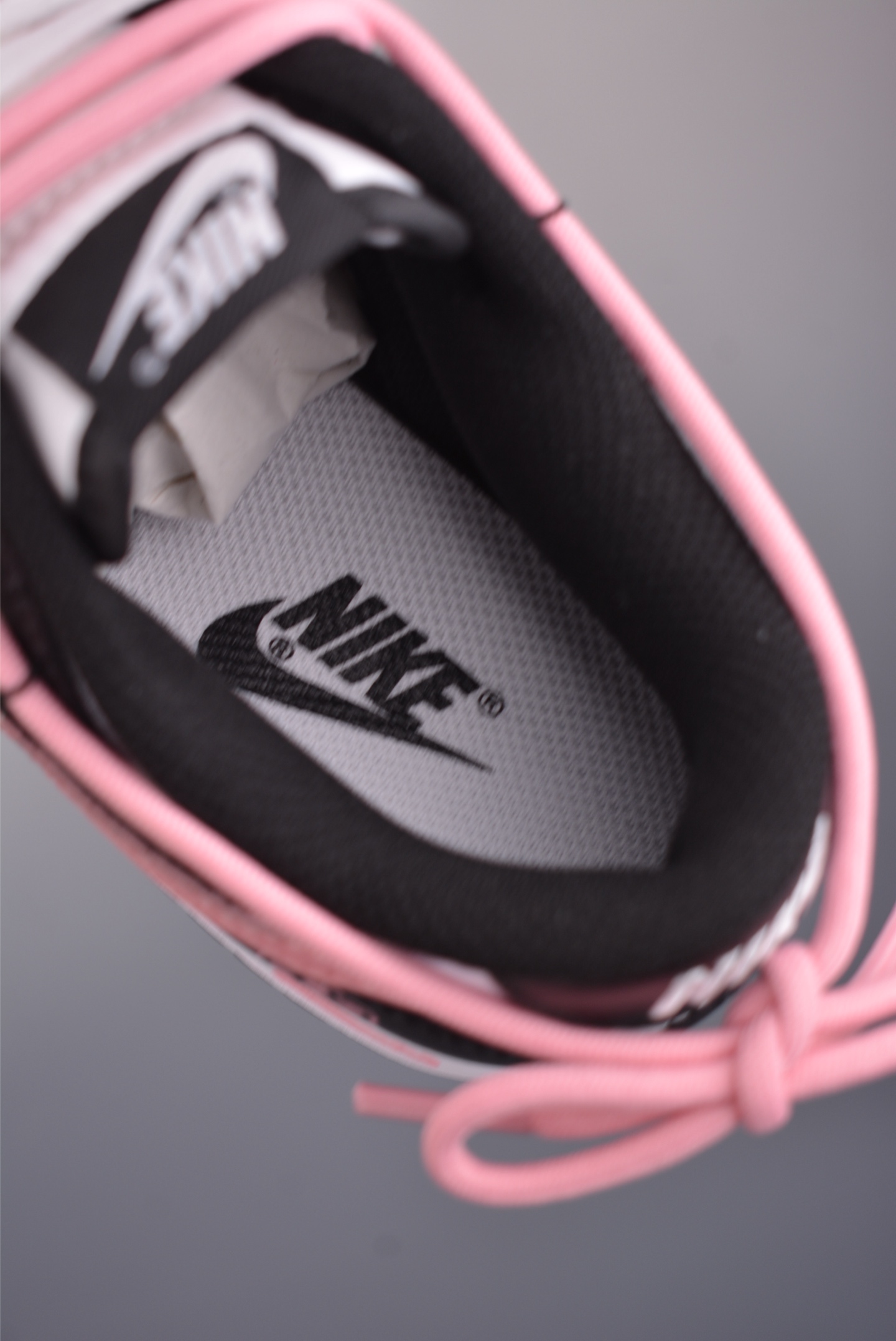 240 Nike SB Dunk Low 黑粉 解构绑带 DD1303-101-Chinese UA Cheap High Quatity Brand Clothes Bags handbags Sneakers wholesale wholesaler seller from China Factory suppliers Fashion Clothing Shoes best Quality Beautiful Price 240 Nike SB Dunk Low 黑粉 解构绑带 DD1303-101