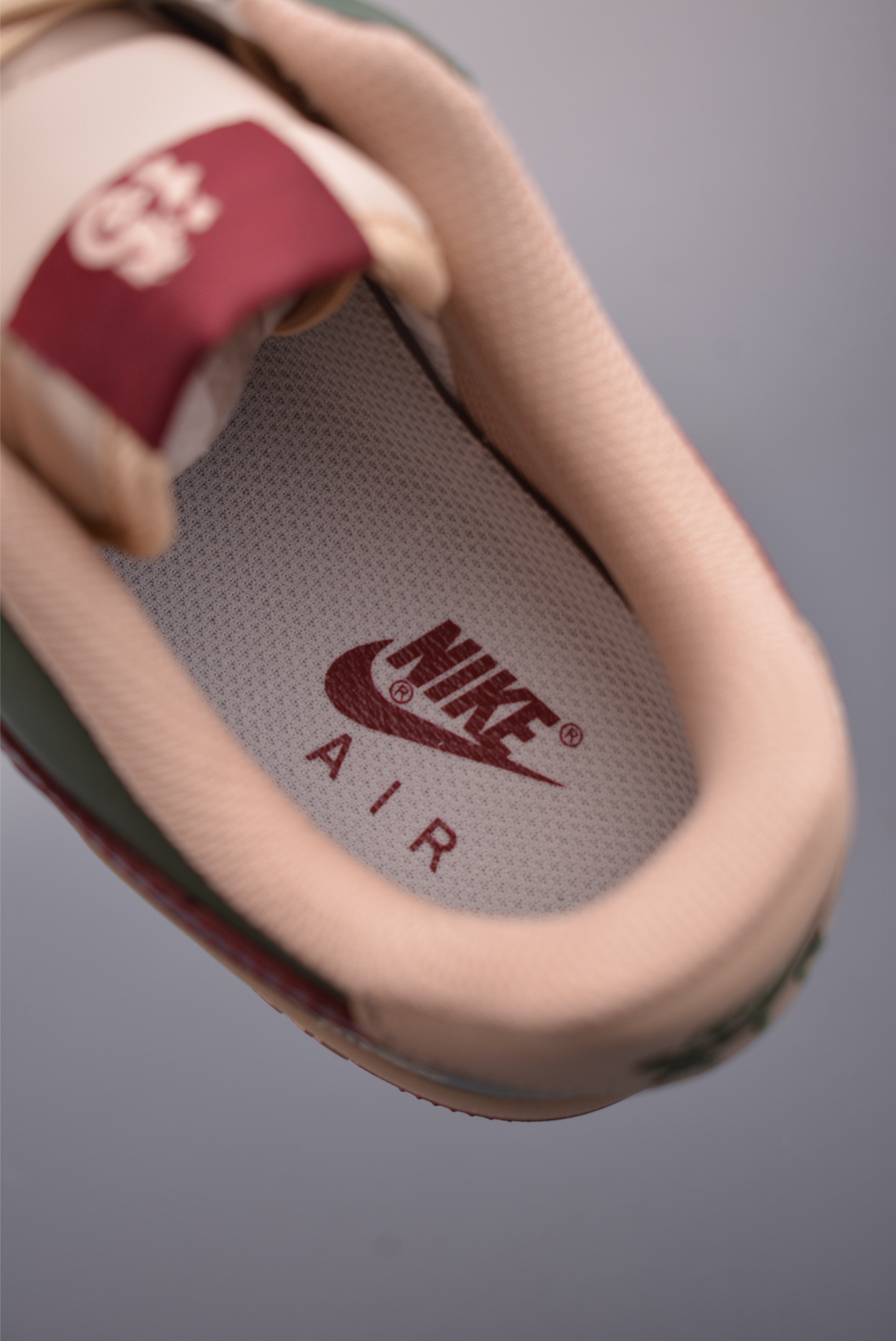 Nike Air Force 1 Low 马年限定 NH0601-518-Top High Quatity Cheap Sneakers Fashion Clothing Clothes Bags handbags Shoes of all Brand wholesale With The best Quality And Beautiful Price from China Factory Chinese suppliers wholesaler seller Nike Air Force 1 Low 马年限定 NH0601-518