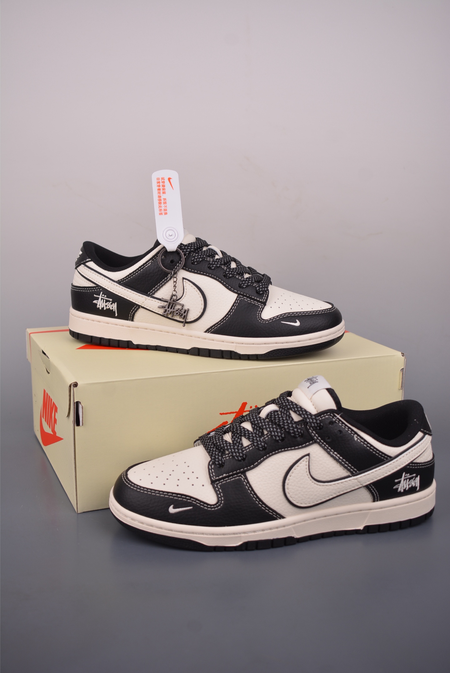 260 Nike SB Dunk Low 斯图西联名 XX3168-181-Chinese UA Cheap High Quatity Brand Clothes Bags handbags Sneakers wholesale wholesaler seller from China Factory suppliers Fashion Clothing Shoes best Quality Beautiful Price 260 Nike SB Dunk Low 斯图西联名 XX3168-181