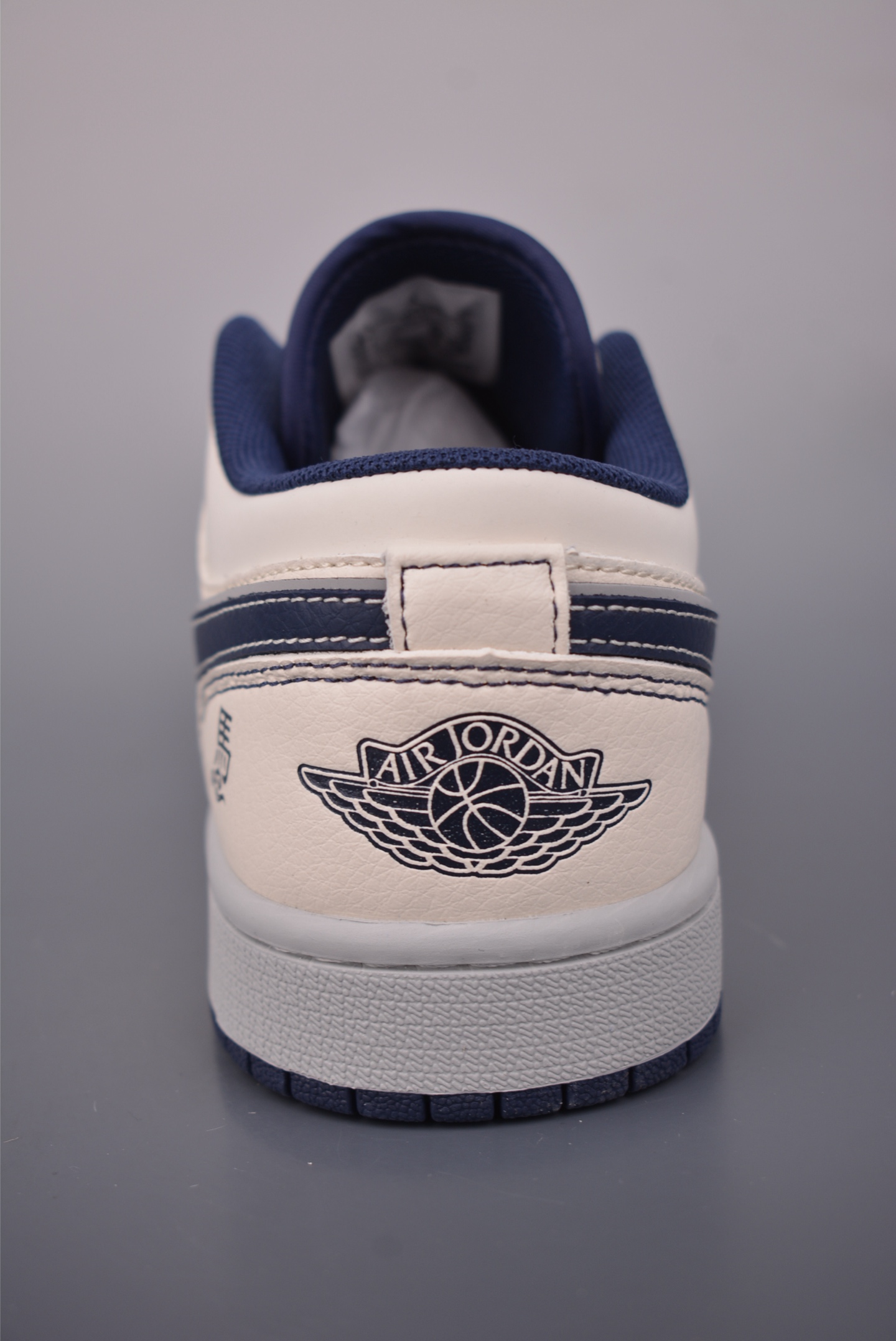 Nike Jordan Air Jordan 1 马年限定 ZH2598-501-Top High Quatity Cheap Sneakers Fashion Clothing Clothes Bags handbags Shoes of all Brand wholesale With The best Quality And Beautiful Price from China Factory Chinese suppliers wholesaler seller Nike Jordan Air Jordan 1 马年限定 ZH2598-501