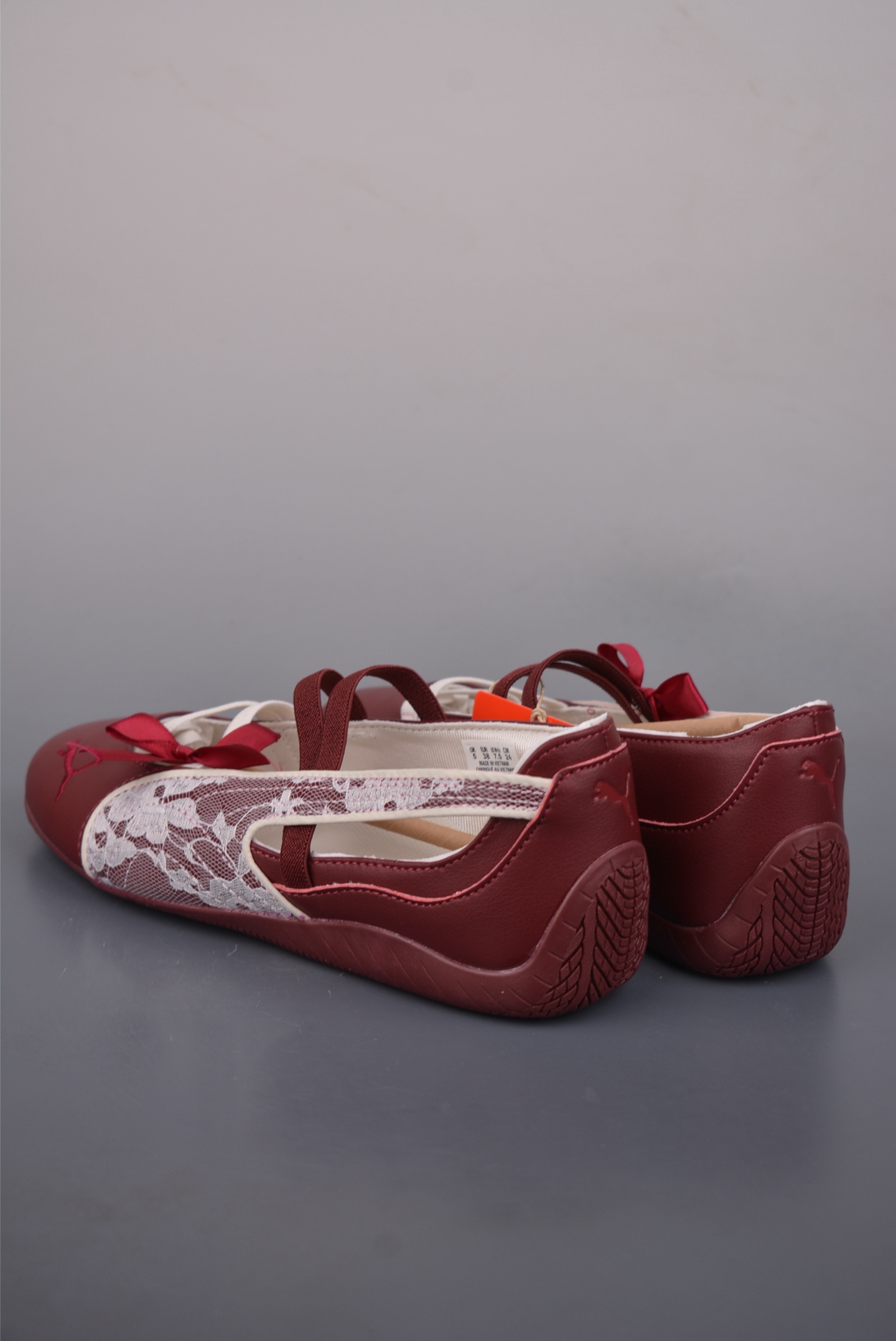 PUMA Speedcat Ballet LTH Wns 芭蕾薄底 柔软舒适 平底复古运动休闲鞋 408709-023-Top High Quatity Cheap Sneakers Fashion Clothing Clothes Bags handbags Shoes of all Brand wholesale With The best Quality And Beautiful Price from China Factory Chinese suppliers wholesaler seller PUMA Speedcat Ballet LTH Wns 芭蕾薄底 柔软舒适 平底复古运动休闲鞋 408709-023