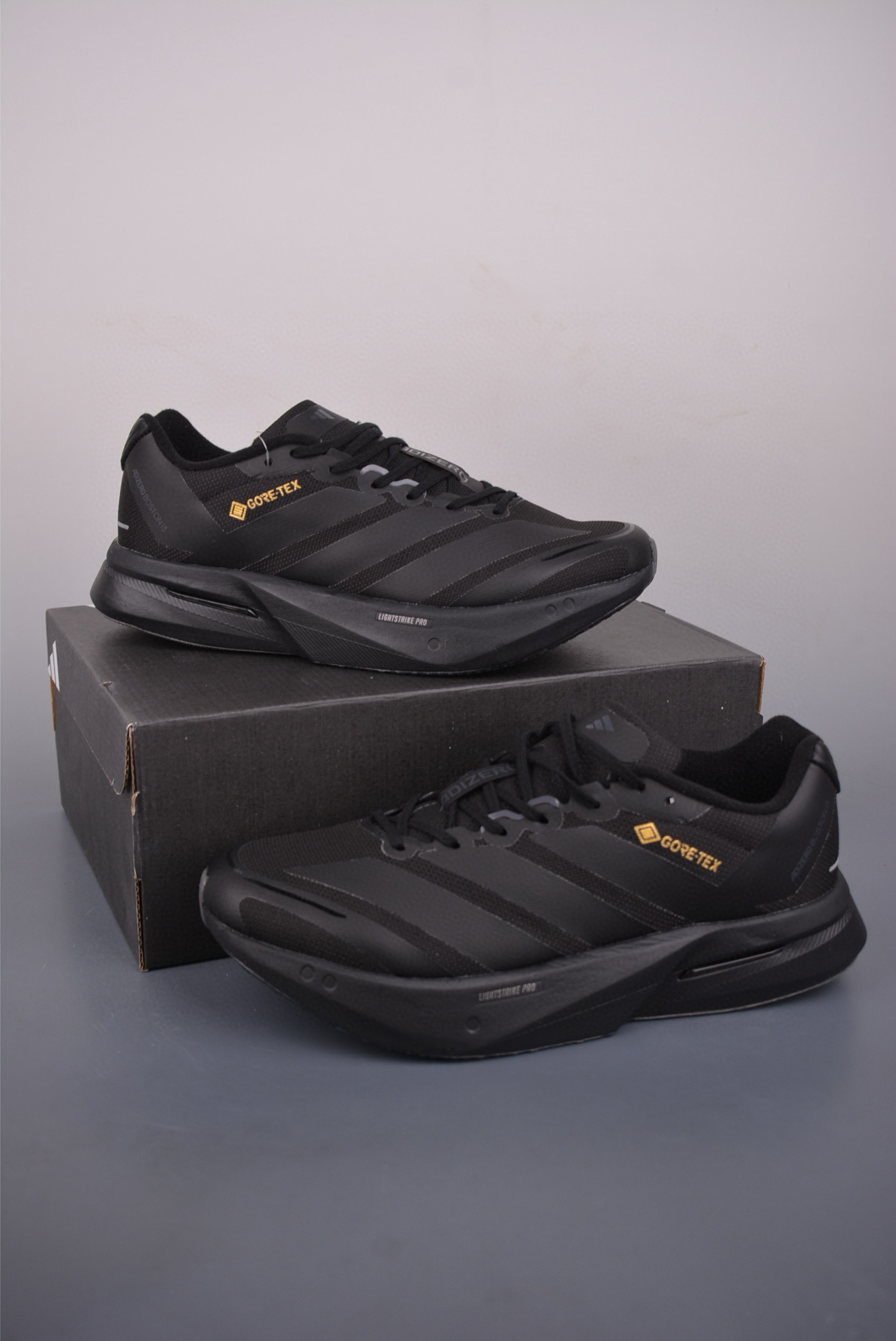 Adidas Adizero Boston 13 M 泡棉搭配全掌碳板 缓震透气跑步鞋 JQ9829-Top High Quatity Cheap Sneakers Fashion Clothing Clothes Bags handbags Shoes of all Brand wholesale With The best Quality And Beautiful Price from China Factory Chinese suppliers wholesaler seller Adidas Adizero Boston 13 M 泡棉搭配全掌碳板 缓震透气跑步鞋 JQ9829