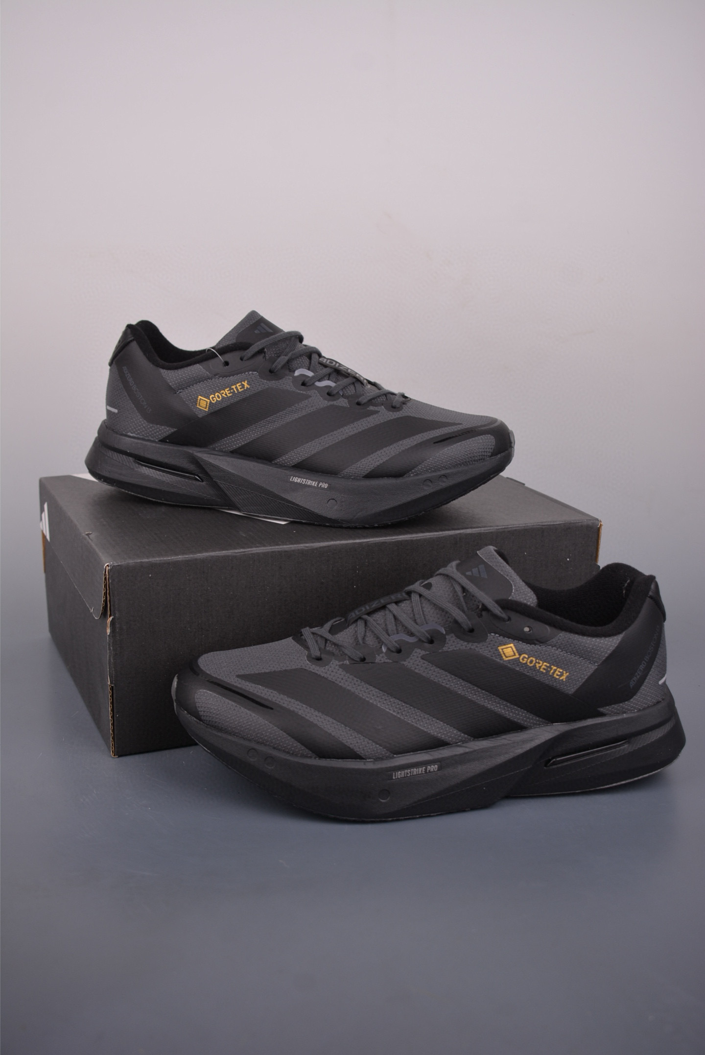 Adidas Adizero Boston 13 M 泡棉搭配全掌碳板 缓震透气跑步鞋 JQ9829-Top High Quatity Cheap Sneakers Fashion Clothing Clothes Bags handbags Shoes of all Brand wholesale With The best Quality And Beautiful Price from China Factory Chinese suppliers wholesaler seller Adidas Adizero Boston 13 M 泡棉搭配全掌碳板 缓震透气跑步鞋 JQ9829