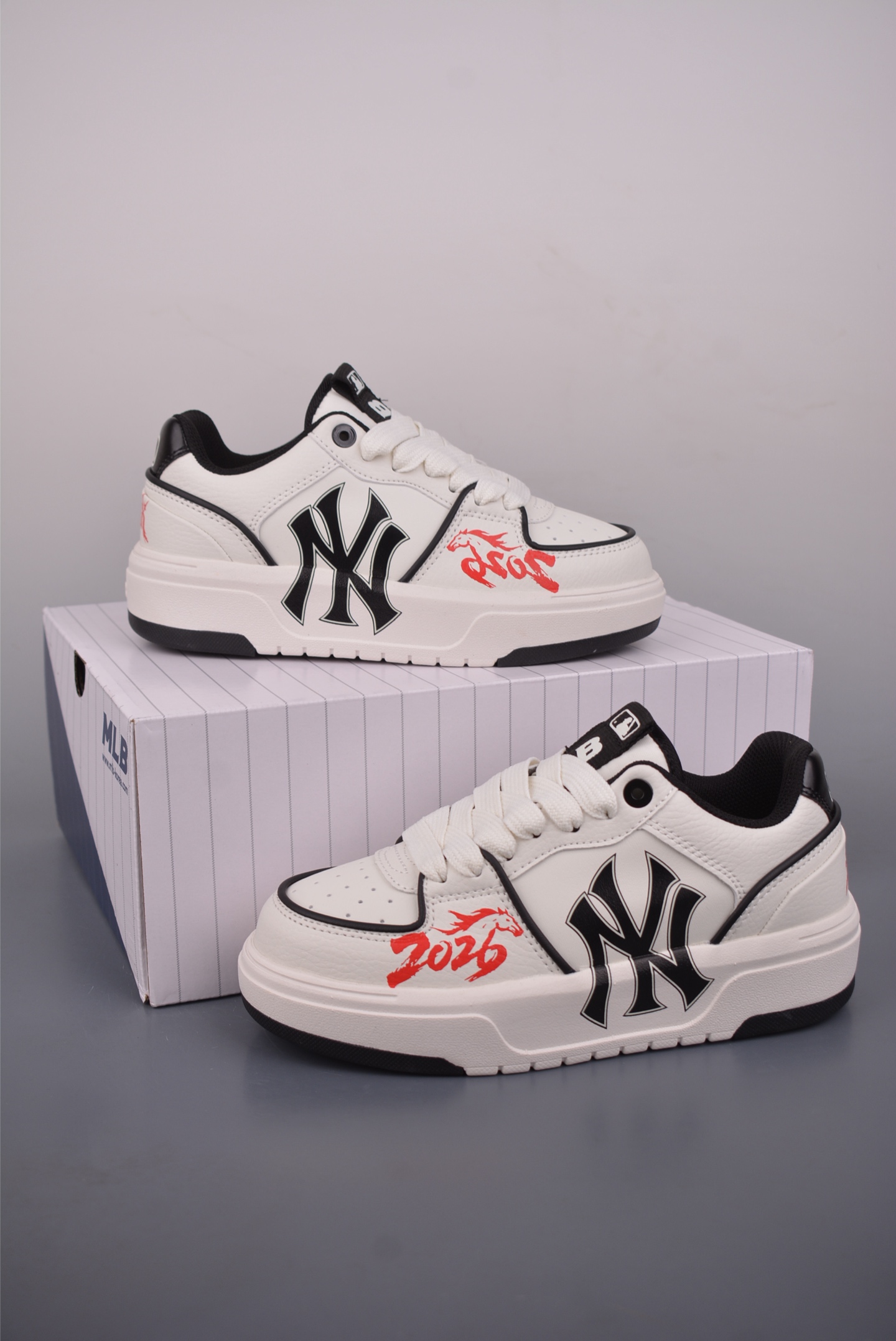 MLB CHUNKY 印花网红老爹鞋 涂鸦恶作剧 3ASXCA12N-Top High Quatity Cheap Sneakers Fashion Clothing Clothes Bags handbags Shoes of all Brand wholesale With The best Quality And Beautiful Price from China Factory Chinese suppliers wholesaler seller MLB CHUNKY 印花网红老爹鞋 涂鸦恶作剧 3ASXCA12N