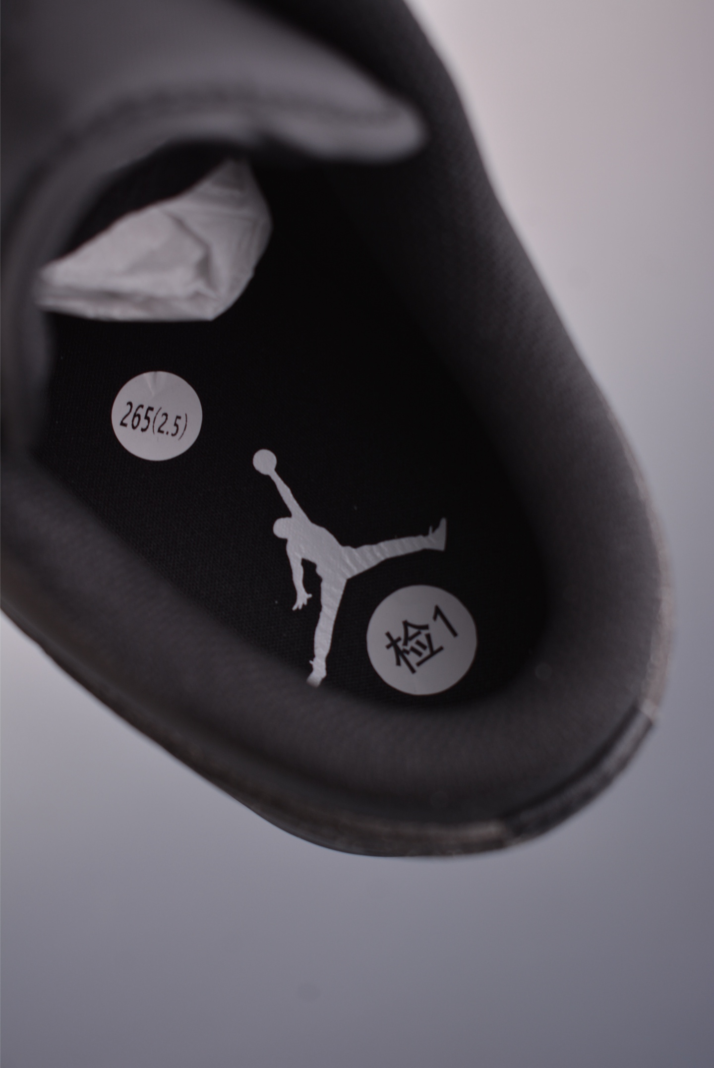 Air Jordan 1 Low 黑魂 AJ1乔1低帮休闲板鞋 553558-093-Top High Quatity Cheap Sneakers Fashion Clothing Clothes Bags handbags Shoes of all Brand wholesale With The best Quality And Beautiful Price from China Factory Chinese suppliers wholesaler seller Air Jordan 1 Low 黑魂 AJ1乔1低帮休闲板鞋 553558-093