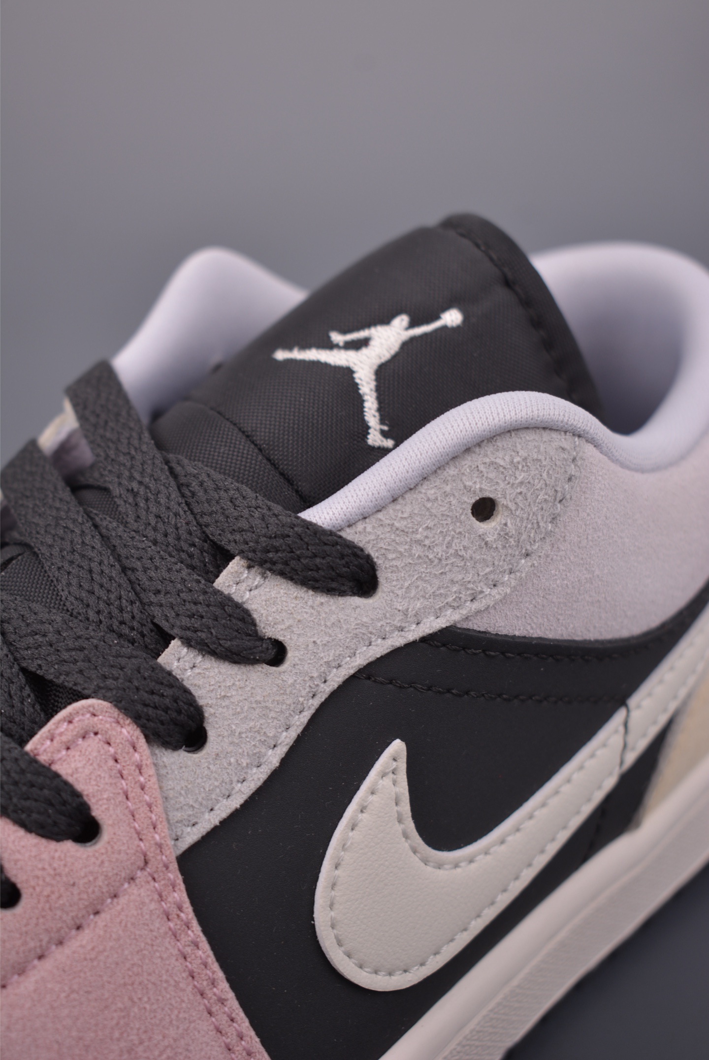 200 Air Jordan 1 Low 卡其粉 AJ1乔1低帮休闲板鞋 IB7109-004-Chinese UA Cheap High Quatity Brand Clothes Bags handbags Sneakers wholesale wholesaler seller from China Factory suppliers Fashion Clothing Shoes best Quality Beautiful Price 200 Air Jordan 1 Low 卡其粉 AJ1乔1低帮休闲板鞋 IB7109-004