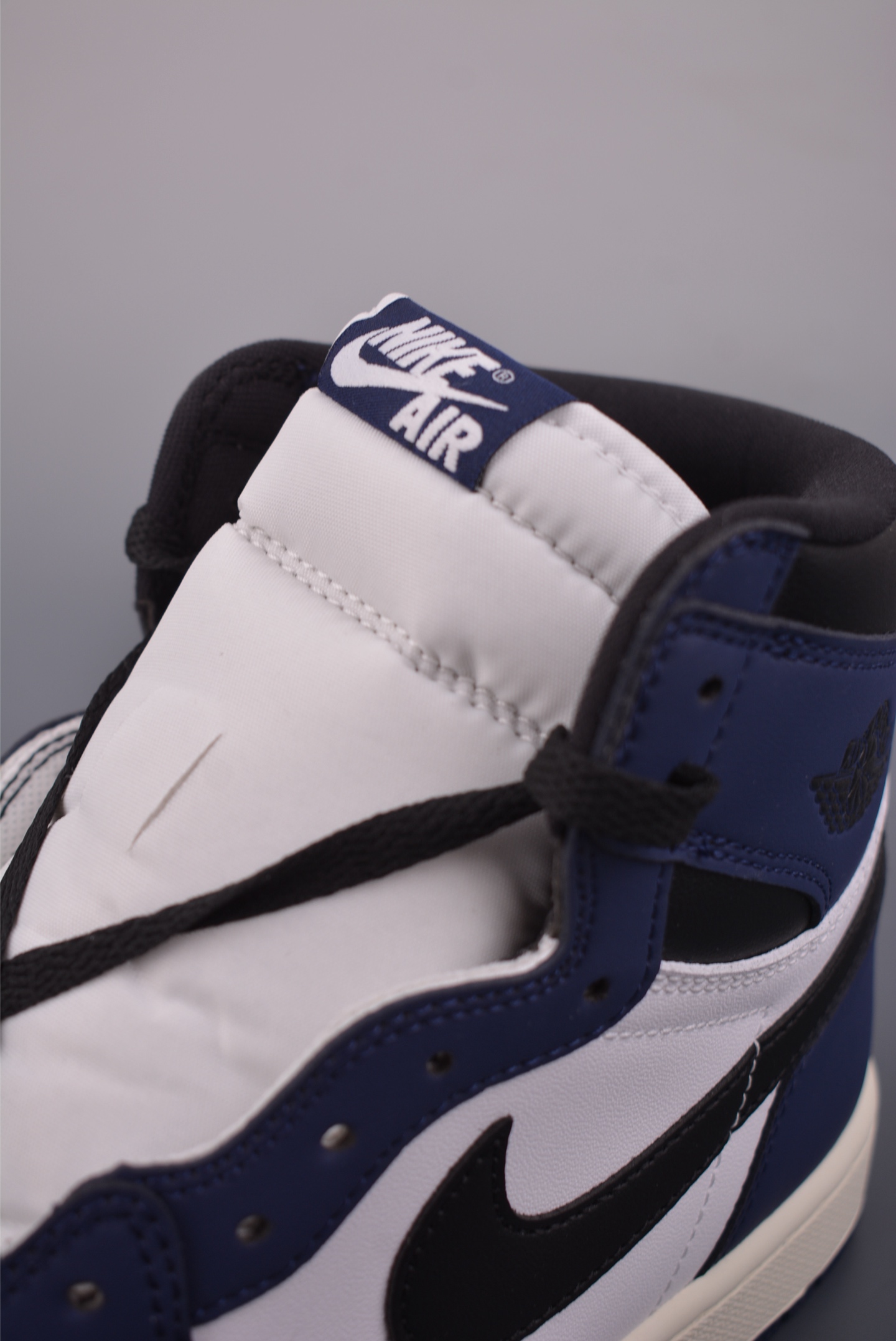Jordan Air Jordan 1 High 白蓝 DZ5485-401-Top High Quatity Cheap Sneakers Fashion Clothing Clothes Bags handbags Shoes of all Brand wholesale With The best Quality And Beautiful Price from China Factory Chinese suppliers wholesaler seller Jordan Air Jordan 1 High 白蓝 DZ5485-401
