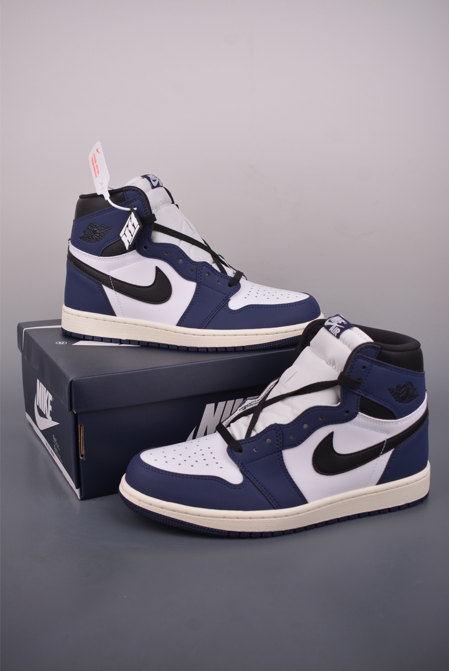 Jordan Air Jordan 1 High 白蓝 DZ5485-401-Top High Quatity Cheap Sneakers Fashion Clothing Clothes Bags handbags Shoes of all Brand wholesale With The best Quality And Beautiful Price from China Factory Chinese suppliers wholesaler seller Jordan Air Jordan 1 High 白蓝 DZ5485-401