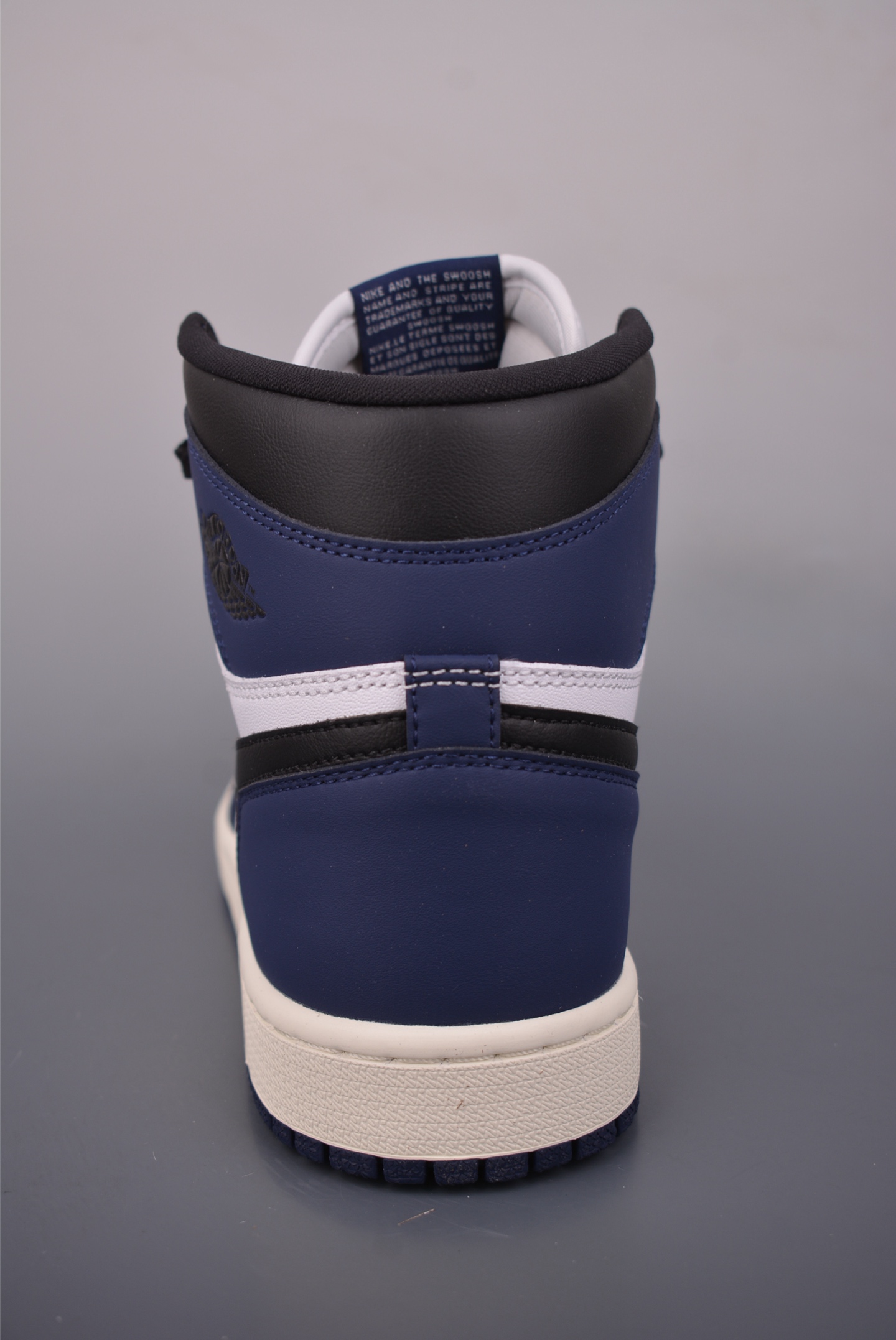 Jordan Air Jordan 1 High 白蓝 DZ5485-401-Top High Quatity Cheap Sneakers Fashion Clothing Clothes Bags handbags Shoes of all Brand wholesale With The best Quality And Beautiful Price from China Factory Chinese suppliers wholesaler seller Jordan Air Jordan 1 High 白蓝 DZ5485-401