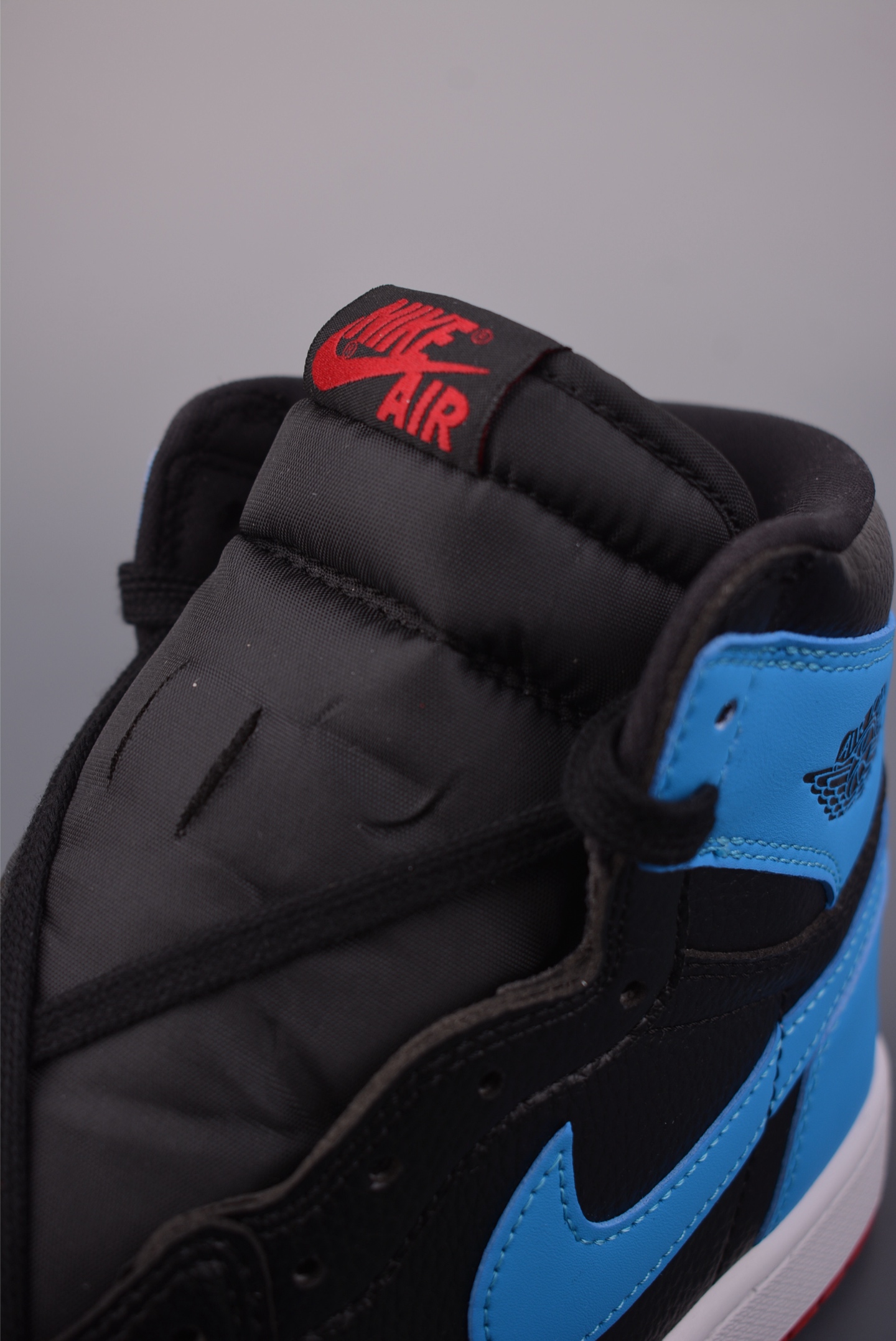 Jordan Air Jordan 1 High 黑篮红 CD0461-046-Top High Quatity Cheap Sneakers Fashion Clothing Clothes Bags handbags Shoes of all Brand wholesale With The best Quality And Beautiful Price from China Factory Chinese suppliers wholesaler seller Jordan Air Jordan 1 High 黑篮红 CD0461-046