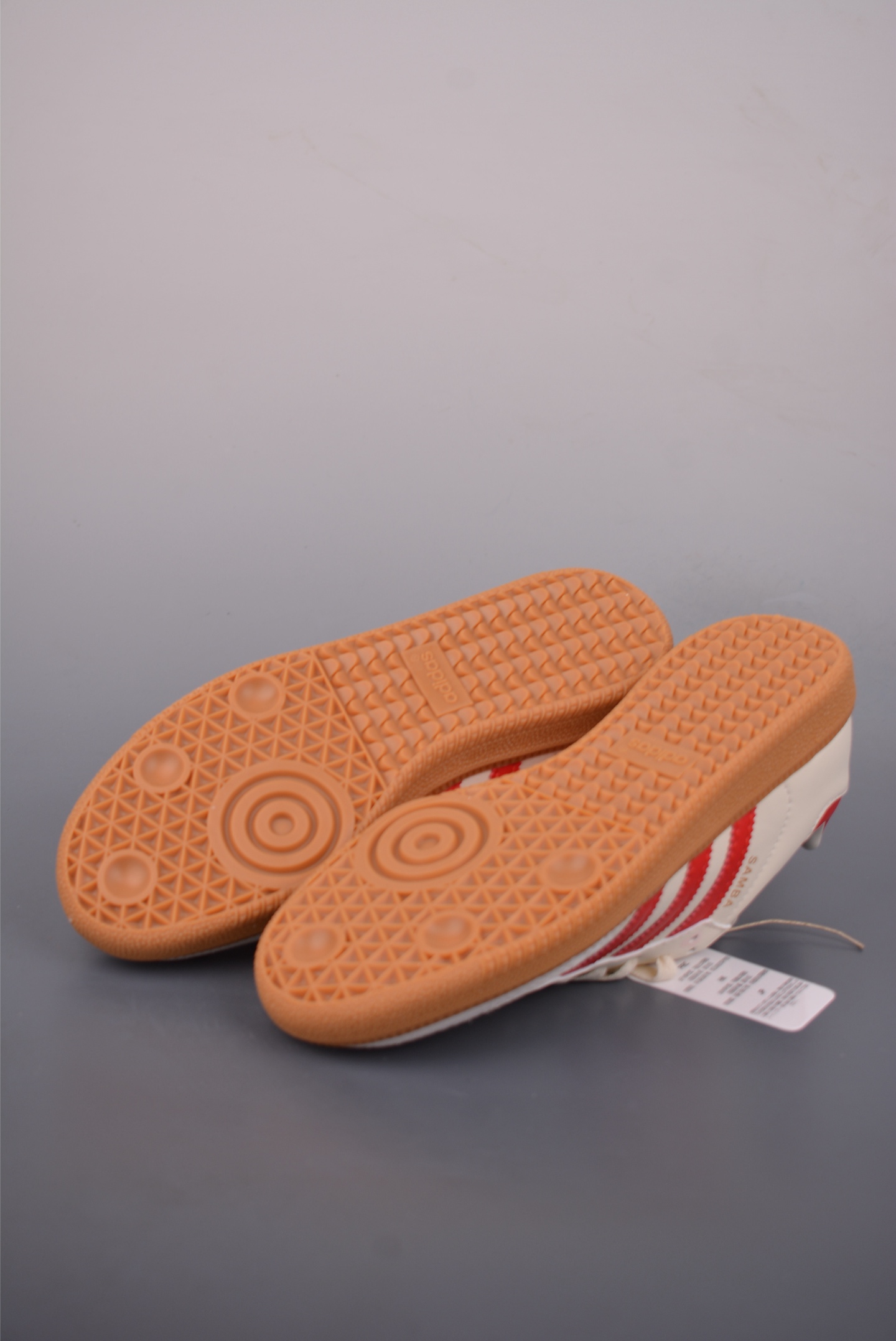 140 Adidas三叶草SAMBA 休闲板鞋 KI6679-Chinese UA Cheap High Quatity Brand Clothes Bags handbags Sneakers wholesale wholesaler seller from China Factory suppliers Fashion Clothing Shoes best Quality Beautiful Price 140 Adidas三叶草SAMBA 休闲板鞋 KI6679