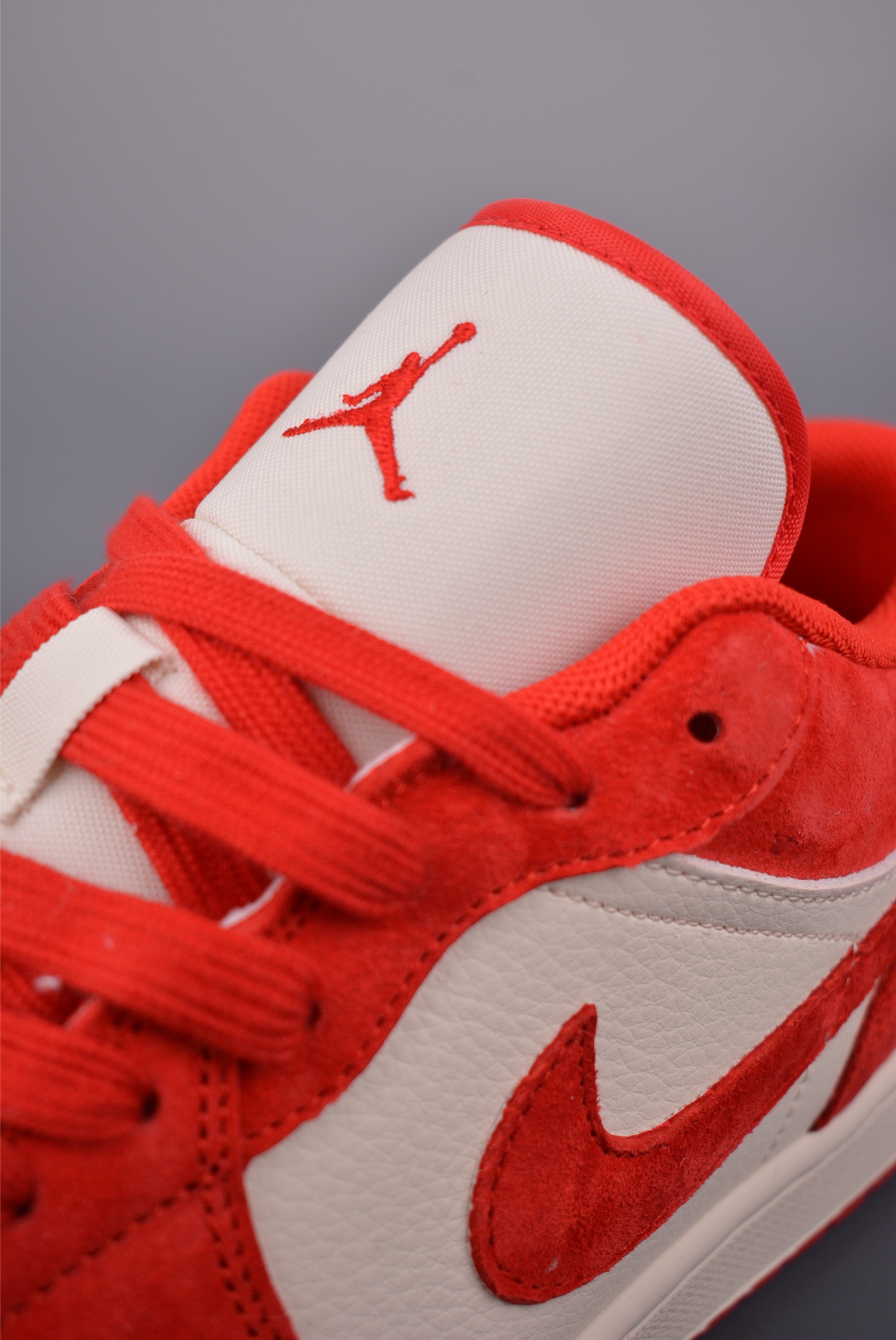 Nike Jordan Air Jordan 1 马年限定 DX6259-602-Chinese wholesaler seller Clothes Bags handbags wholesale Shoes High Quatity wholesaler seller Cheap Sneakers from China Factory Chinese suppliers china wholesale clothing wholesaler seller Nike Jordan Air Jordan 1 马年限定 DX6259-602