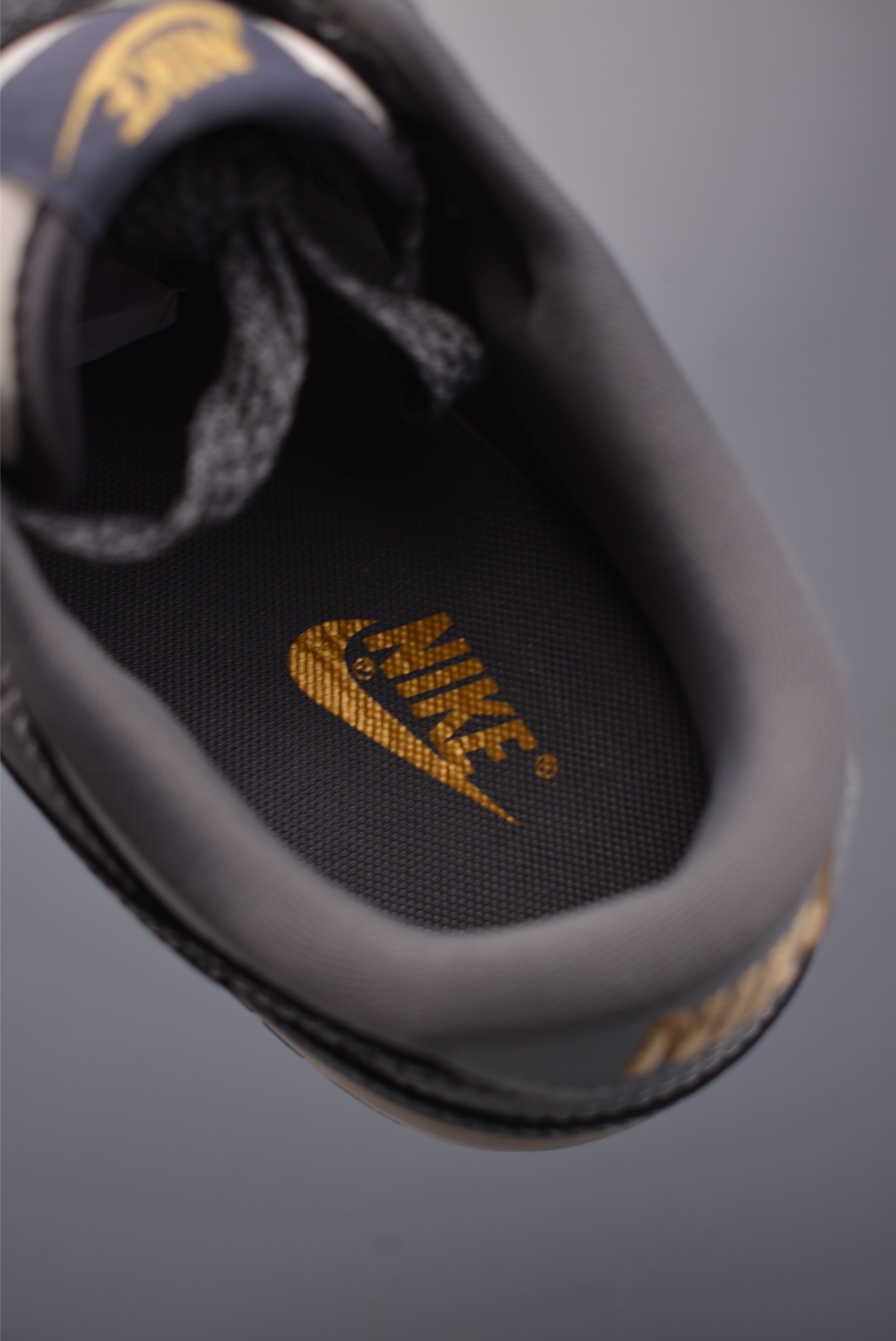 260 Nike SB Dunk Low 马年限定 HG0026-012-Chinese UA Cheap High Quatity Brand Clothes Bags handbags Sneakers wholesale wholesaler seller from China Factory suppliers Fashion Clothing Shoes best Quality Beautiful Price 260 Nike SB Dunk Low 马年限定 HG0026-012