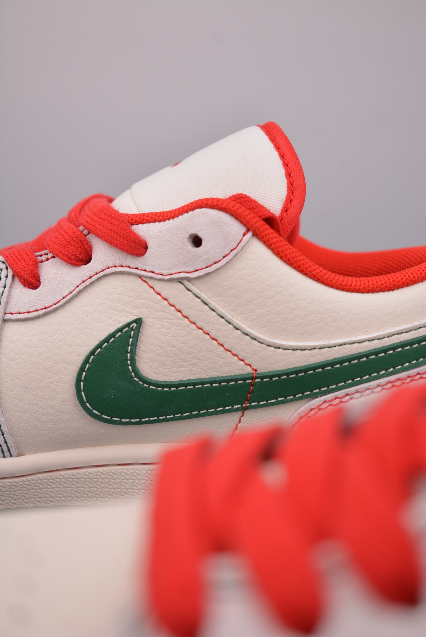 260 Nike Jordan Air Jordan 1 马年限定 FF9989-031-Chinese UA Cheap High Quatity Brand Clothes Bags handbags Sneakers wholesale wholesaler seller from China Factory suppliers Fashion Clothing Shoes best Quality Beautiful Price 260 Nike Jordan Air Jordan 1 马年限定 FF9989-031