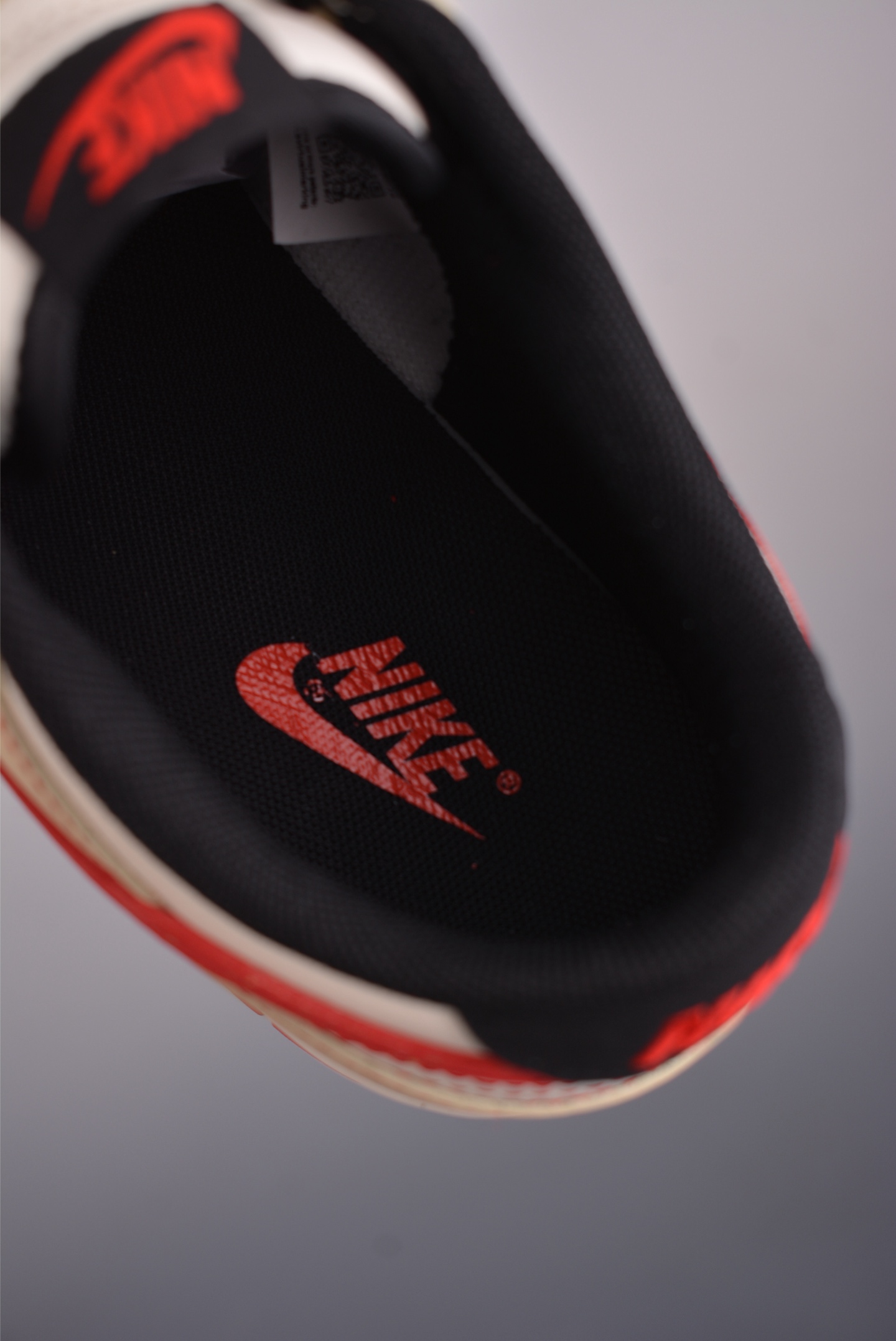 Nike SB Dunk Low 马年限定 SD6868-113-Top High Quatity Cheap Sneakers Fashion Clothing Clothes Bags handbags Shoes of all Brand wholesale With The best Quality And Beautiful Price from China Factory Chinese suppliers wholesaler seller Nike SB Dunk Low 马年限定 SD6868-113