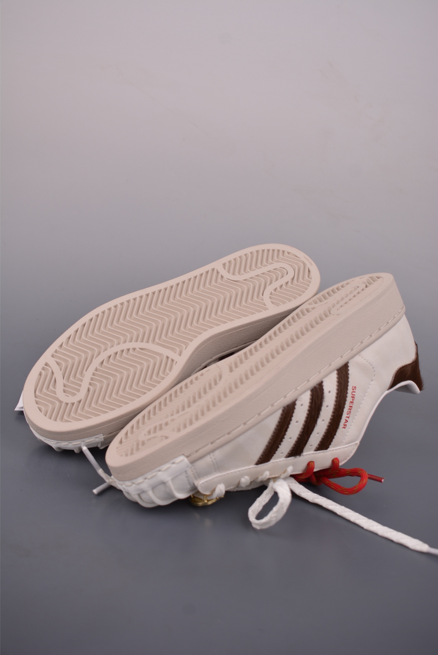 Adidas Originals Super版本 2025全新版本 贝壳头 KJ6293-Top High Quatity Cheap Sneakers Fashion Clothing Clothes Bags handbags Shoes of all Brand wholesale With The best Quality And Beautiful Price from China Factory Chinese suppliers wholesaler seller Adidas Originals Super版本 2025全新版本 贝壳头 KJ6293