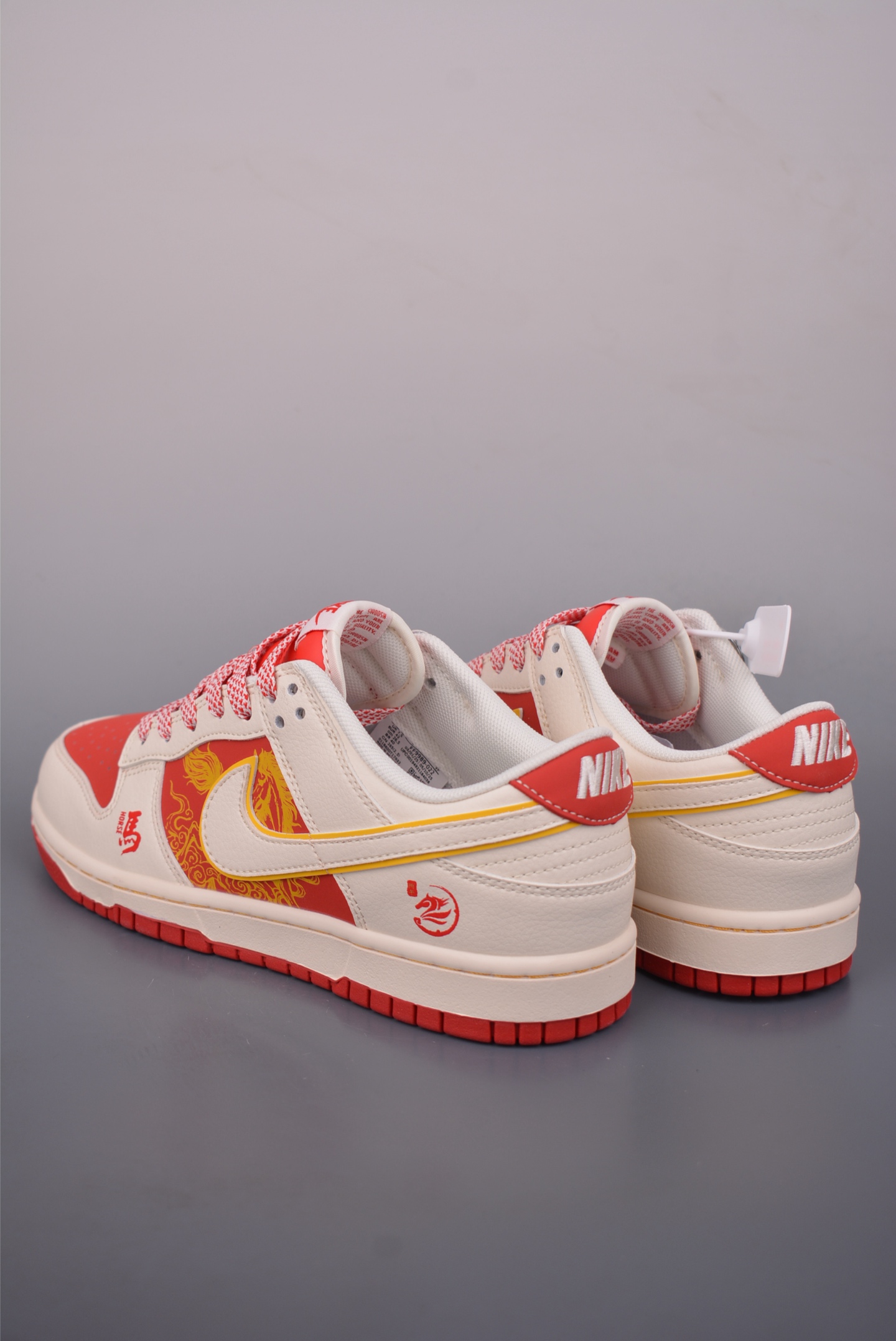 Nike SB Dunk Low 马年限定 FF9989-022-Chinese wholesaler seller Clothes Bags handbags wholesale Shoes High Quatity wholesaler seller Cheap Sneakers from China Factory Chinese suppliers china wholesale clothing wholesaler seller Nike SB Dunk Low 马年限定 FF9989-022