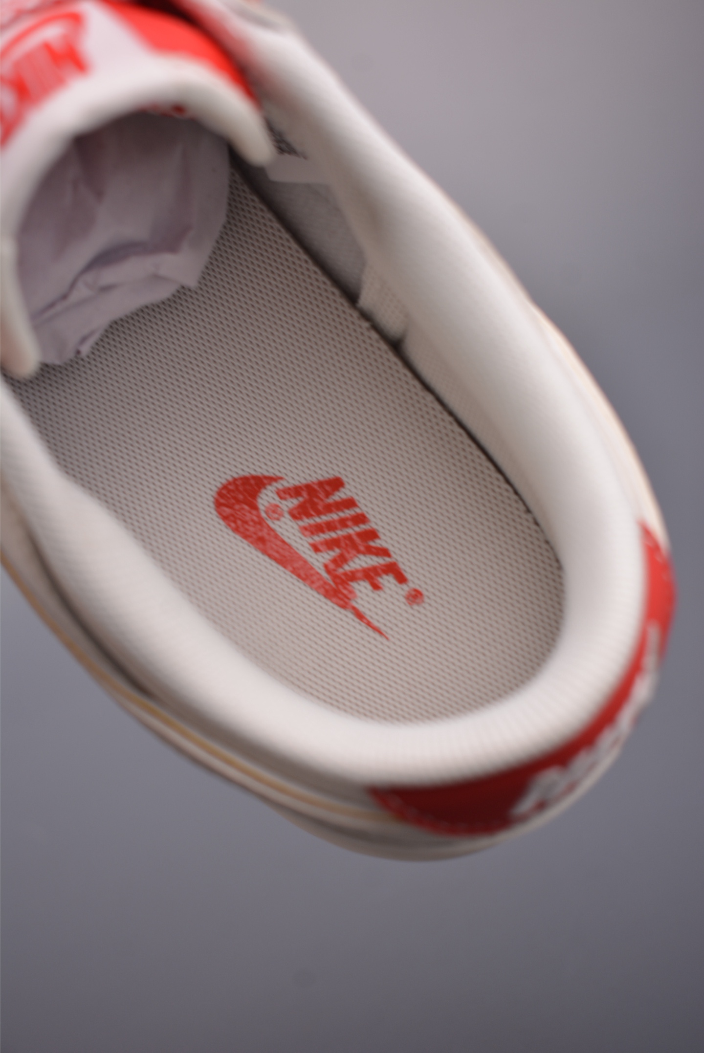 Nike SB Dunk Low 马年限定 FF9989-022-Chinese wholesaler seller Clothes Bags handbags wholesale Shoes High Quatity wholesaler seller Cheap Sneakers from China Factory Chinese suppliers china wholesale clothing wholesaler seller Nike SB Dunk Low 马年限定 FF9989-022