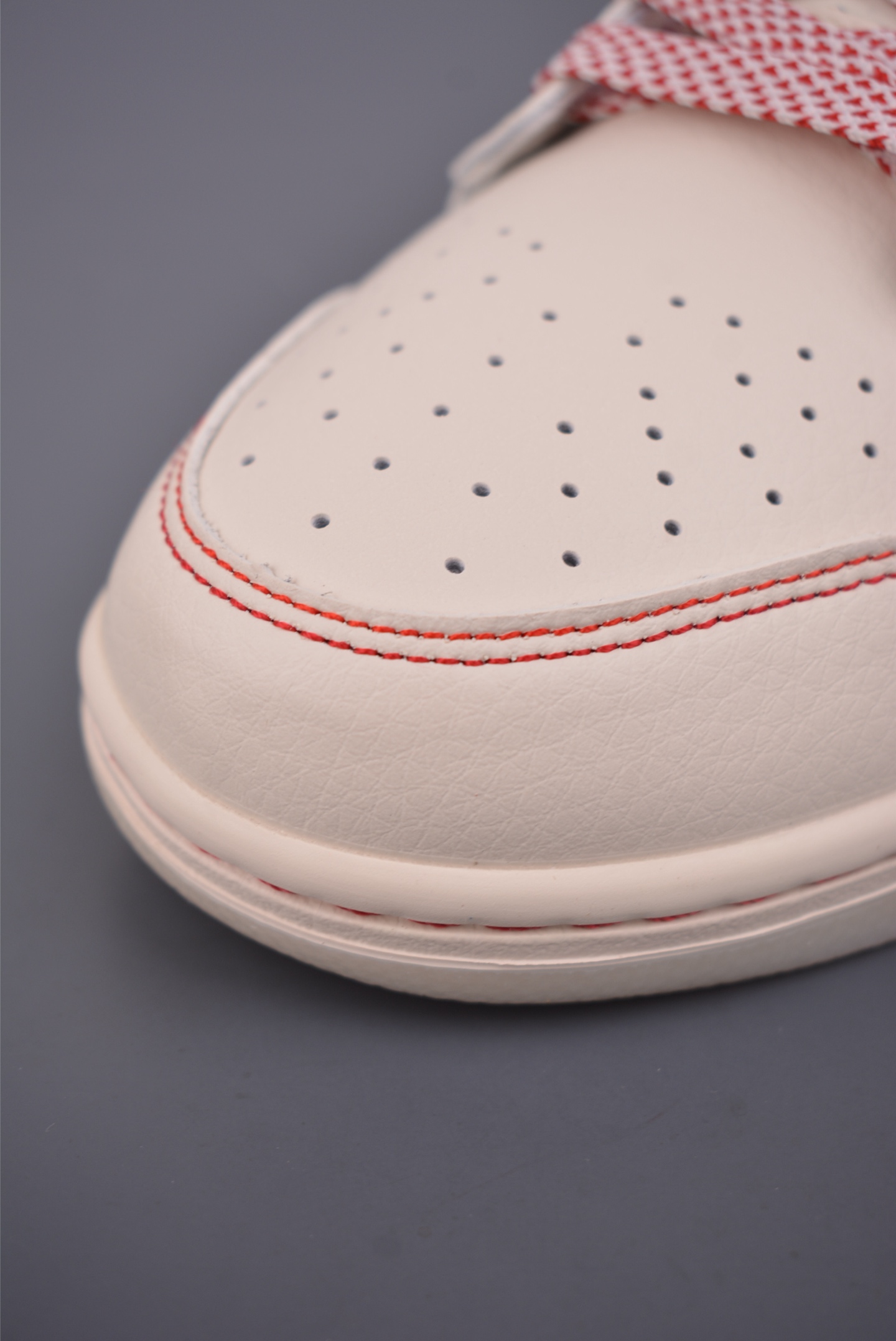 Nike SB Dunk Low 马年限定 JY6988-133-Chinese wholesaler seller Clothes Bags handbags wholesale Shoes High Quatity wholesaler seller Cheap Sneakers from China Factory Chinese suppliers china wholesale clothing wholesaler seller Nike SB Dunk Low 马年限定 JY6988-133