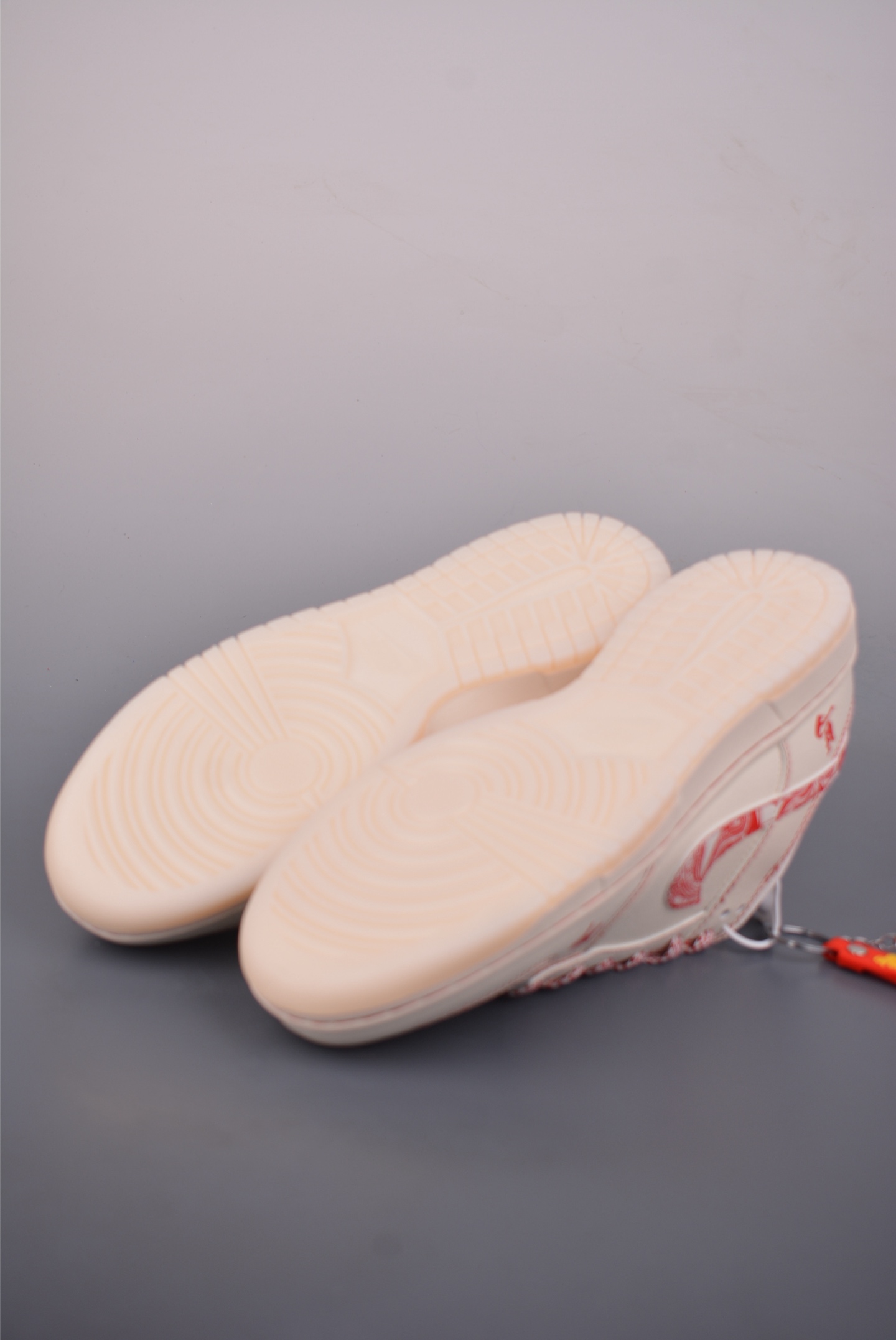 Nike SB Dunk Low 马年限定 JY6988-133-Chinese wholesaler seller Clothes Bags handbags wholesale Shoes High Quatity wholesaler seller Cheap Sneakers from China Factory Chinese suppliers china wholesale clothing wholesaler seller Nike SB Dunk Low 马年限定 JY6988-133