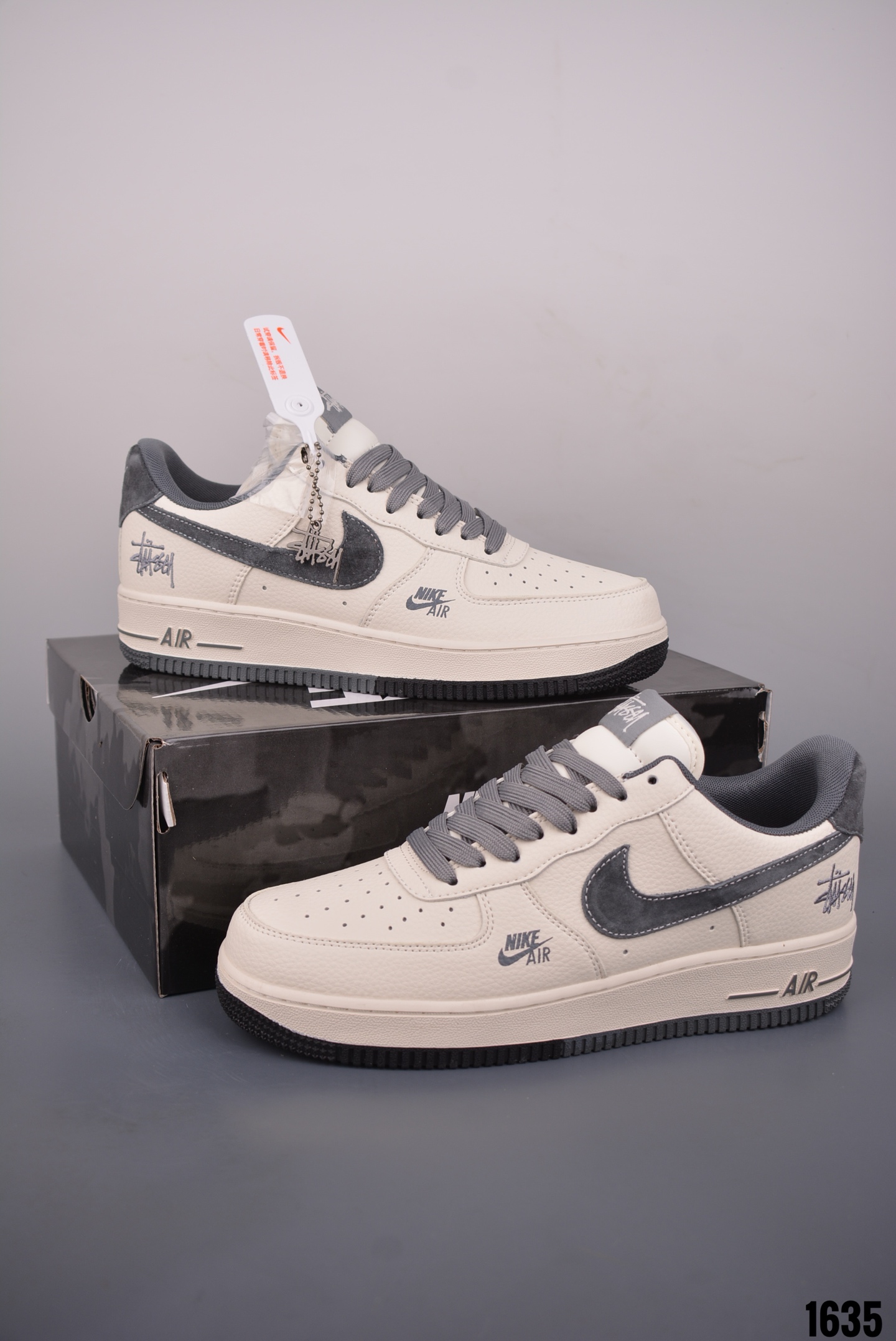 Nike Air Force 1 Low 马年限定 NH0601-542-Top High Quatity Cheap Sneakers Fashion Clothing Clothes Bags handbags Shoes of all Brand wholesale With The best Quality And Beautiful Price from China Factory Chinese suppliers wholesaler seller Nike Air Force 1 Low 马年限定 NH0601-542