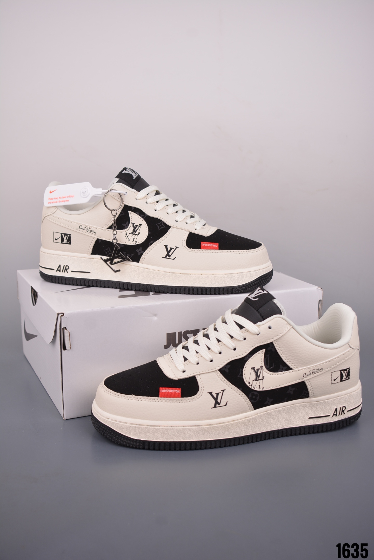 Nike Air Force 1 Low 马年限定 NH0601-542-Top High Quatity Cheap Sneakers Fashion Clothing Clothes Bags handbags Shoes of all Brand wholesale With The best Quality And Beautiful Price from China Factory Chinese suppliers wholesaler seller Nike Air Force 1 Low 马年限定 NH0601-542