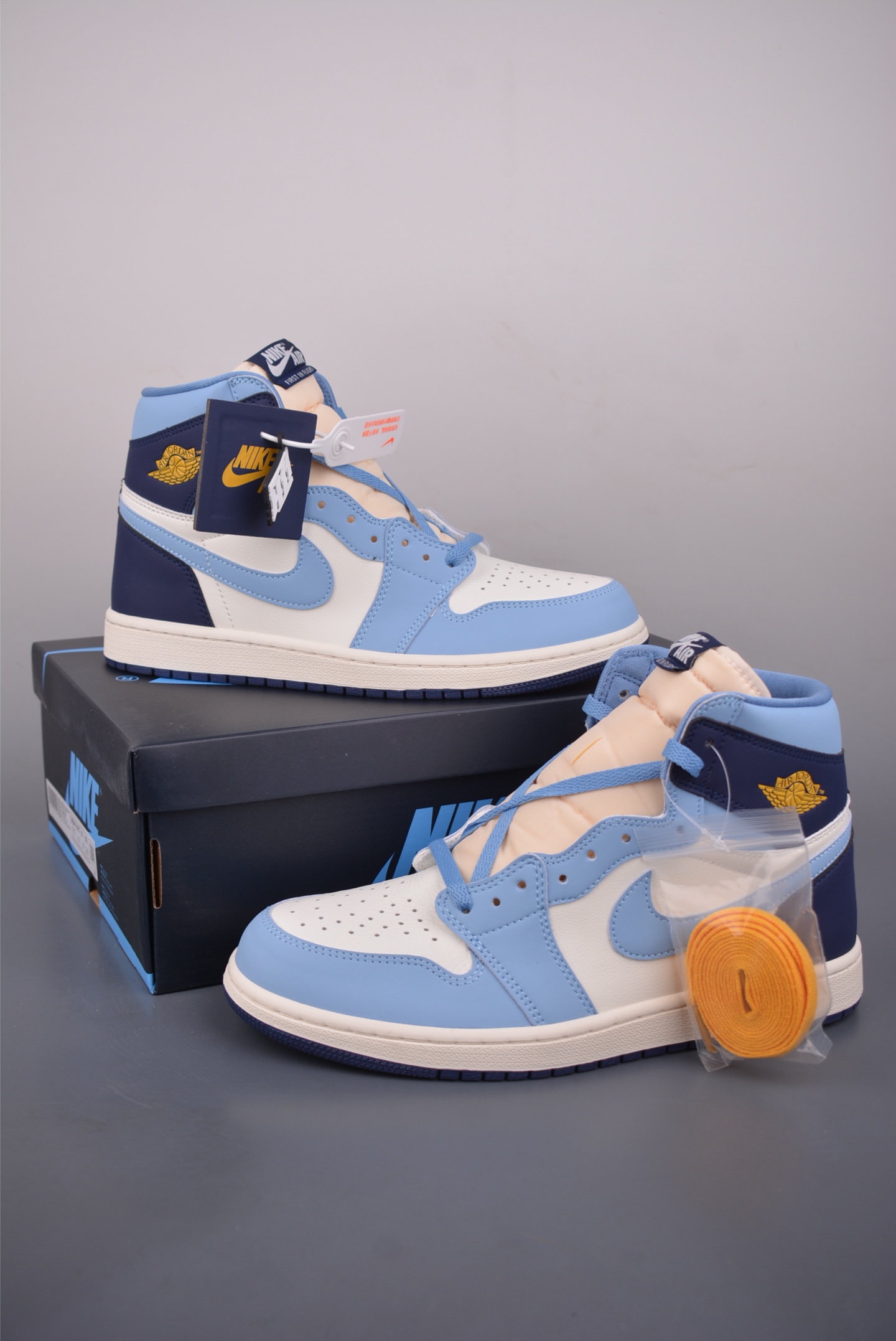 Jordan Air Jordan 1 High 蓝白 FD2596-400-Top High Quatity Cheap Sneakers Fashion Clothing Clothes Bags handbags Shoes of all Brand wholesale With The best Quality And Beautiful Price from China Factory Chinese suppliers wholesaler seller Jordan Air Jordan 1 High 蓝白 FD2596-400