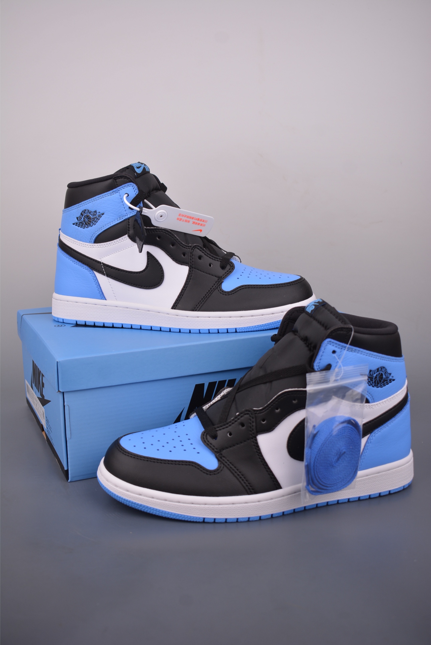 Jordan Air Jordan 1 High 蓝白 莞产原底面 DZ5485-400-Top High Quatity Cheap Sneakers Fashion Clothing Clothes Bags handbags Shoes of all Brand wholesale With The best Quality And Beautiful Price from China Factory Chinese suppliers wholesaler seller Jordan Air Jordan 1 High 蓝白 莞产原底面 DZ5485-400