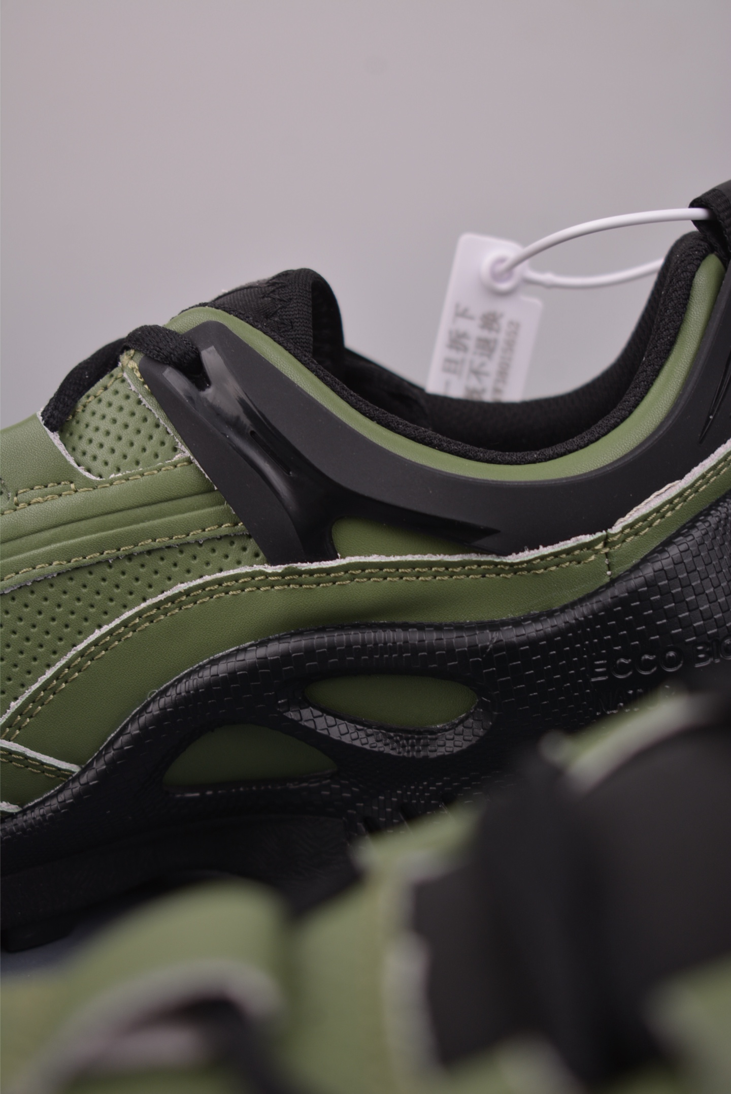 ECCO爱步男士休闲运动鞋 缓震透气跑步鞋 BIOM系列新款 8003324-Top High Quatity Cheap Sneakers Fashion Clothing Clothes Bags handbags Shoes of all Brand wholesale With The best Quality And Beautiful Price from China Factory Chinese suppliers wholesaler seller ECCO爱步男士休闲运动鞋 缓震透气跑步鞋 BIOM系列新款 8003324