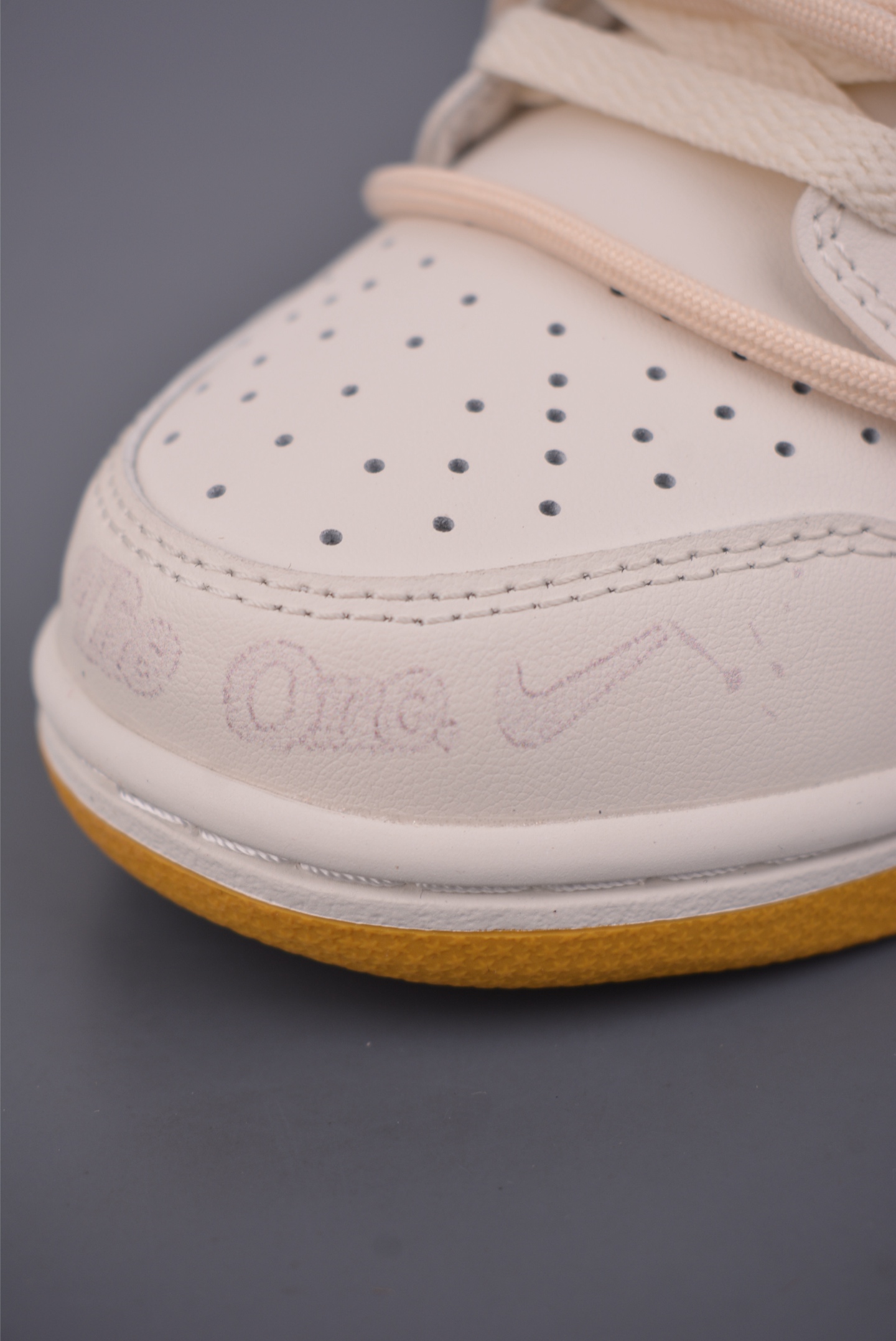 Nike SB Dunk Low 奶茶棕 解构绑带 HM3695-071-Top High Quatity Cheap Sneakers Fashion Clothing Clothes Bags handbags Shoes of all Brand wholesale With The best Quality And Beautiful Price from China Factory Chinese suppliers wholesaler seller Nike SB Dunk Low 奶茶棕 解构绑带 HM3695-071