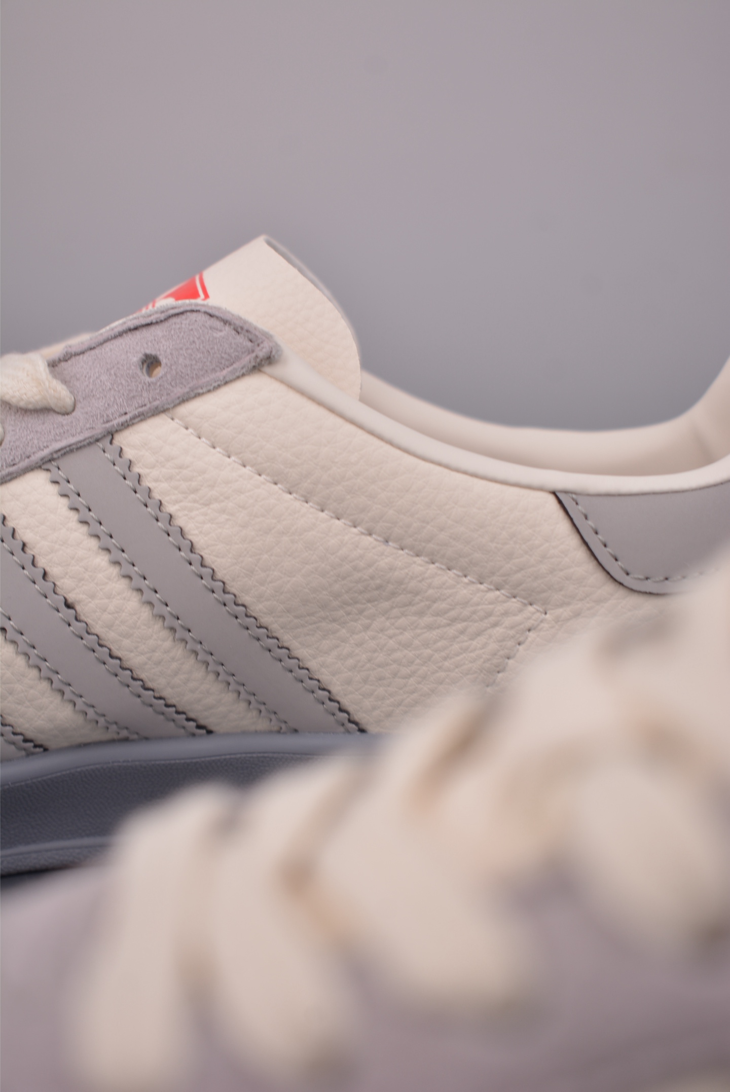 adidas Originals Gazelle INdoor 马年限定 三叶草休闲防滑耐磨低帮板鞋 ZH2598-Top High Quatity Cheap Sneakers Fashion Clothing Clothes Bags handbags Shoes of all Brand wholesale With The best Quality And Beautiful Price from China Factory Chinese suppliers wholesaler seller adidas Originals Gazelle INdoor 马年限定 三叶草休闲防滑耐磨低帮板鞋 ZH2598