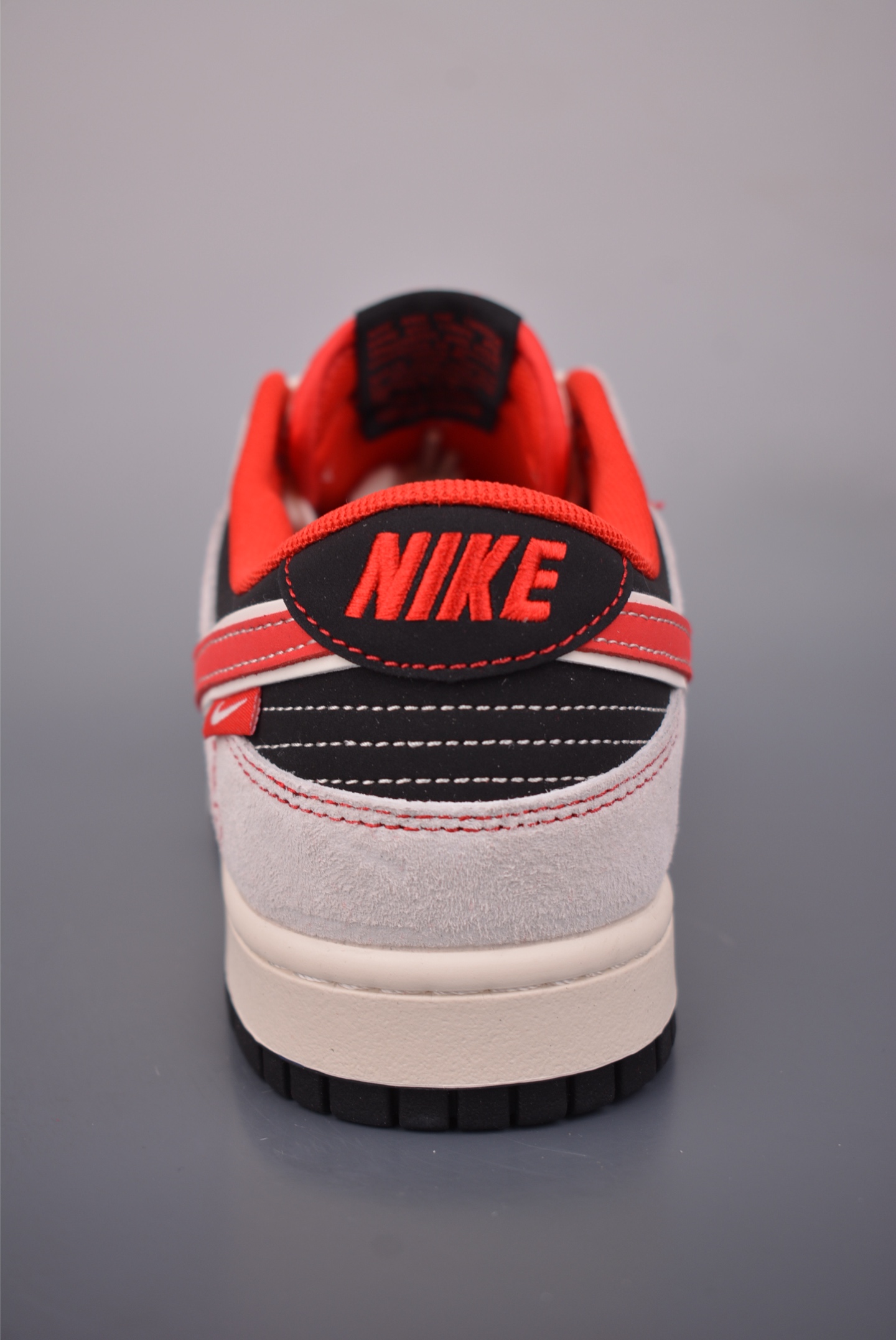 260 Nike SB Dunk Low 马年限定 CX5050-Y78-Chinese UA Cheap High Quatity Brand Clothes Bags handbags Sneakers wholesale wholesaler seller from China Factory suppliers Fashion Clothing Shoes best Quality Beautiful Price 260 Nike SB Dunk Low 马年限定 CX5050-Y78