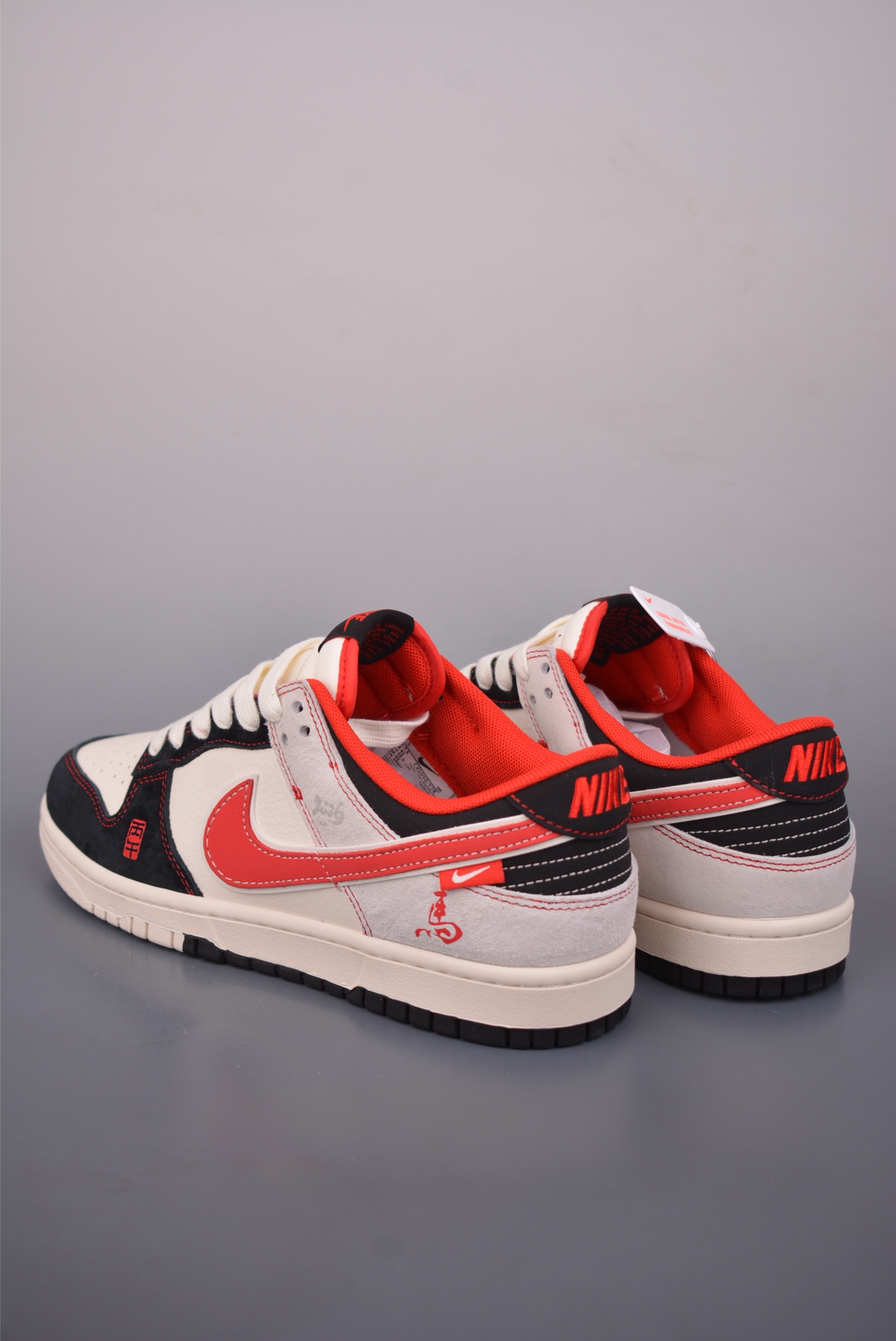 260 Nike SB Dunk Low 马年限定 CX5050-Y78-Chinese UA Cheap High Quatity Brand Clothes Bags handbags Sneakers wholesale wholesaler seller from China Factory suppliers Fashion Clothing Shoes best Quality Beautiful Price 260 Nike SB Dunk Low 马年限定 CX5050-Y78