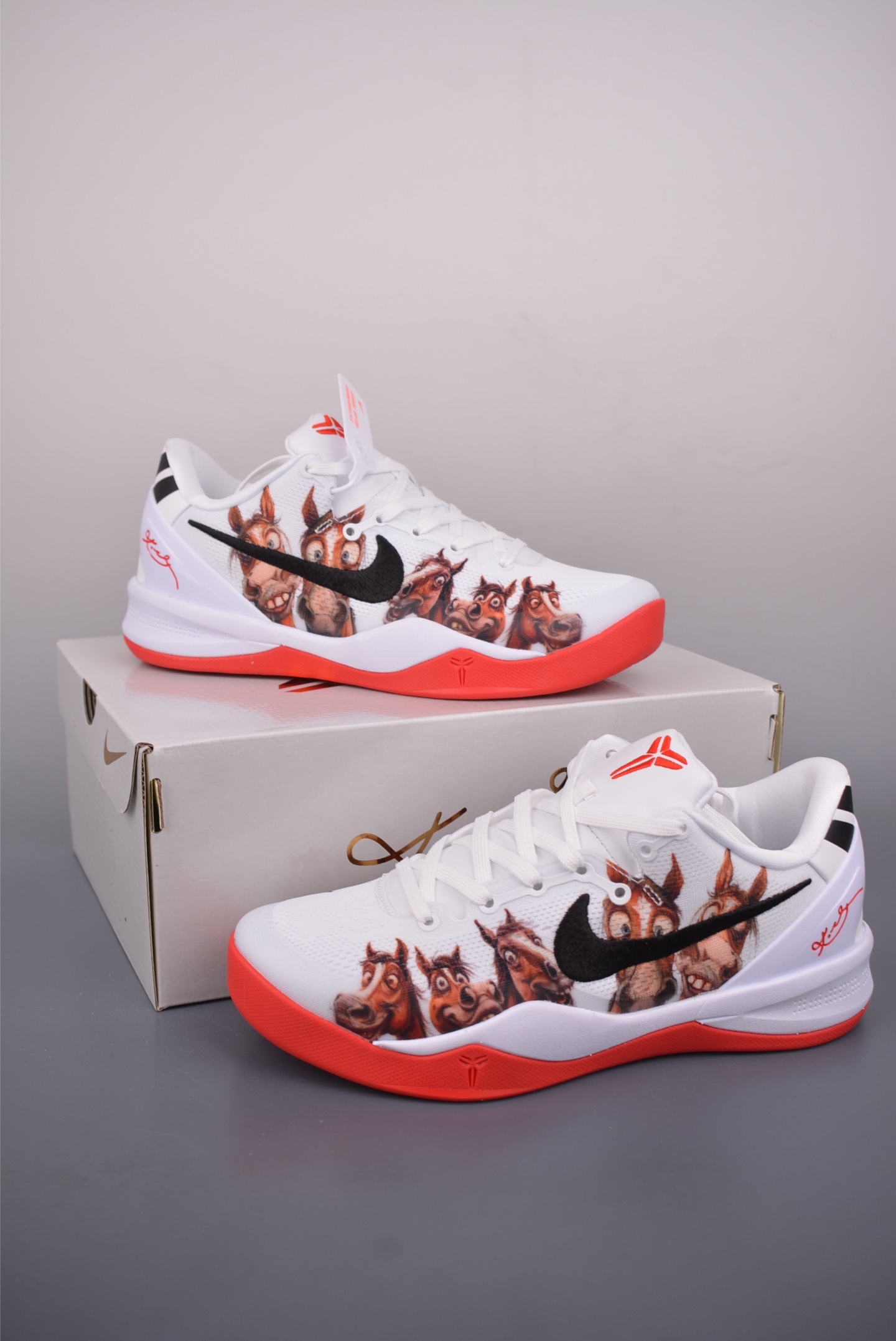 360 Nike Zoom Kobe 马年限定 CNY新年款 低帮复刻实战运动低帮文化篮球鞋-Chinese UA Cheap High Quatity Brand Clothes Bags handbags Sneakers wholesale wholesaler seller from China Factory suppliers Fashion Clothing Shoes best Quality Beautiful Price 360 Nike Zoom Kobe 马年限定 CNY新年款 低帮复刻实战运动低帮文化篮球鞋