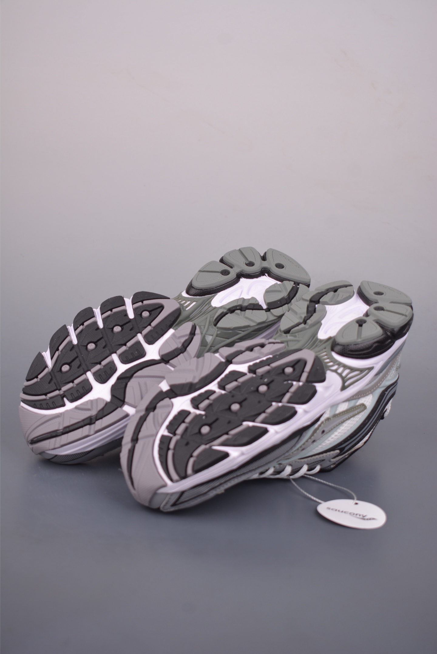 Saucony索康尼 Pro Grid Omni 9 全擎9 舒适柔软跑步鞋 S70844-Top High Quatity Cheap Sneakers Fashion Clothing Clothes Bags handbags Shoes of all Brand wholesale With The best Quality And Beautiful Price from China Factory Chinese suppliers wholesaler seller Saucony索康尼 Pro Grid Omni 9 全擎9 舒适柔软跑步鞋 S70844