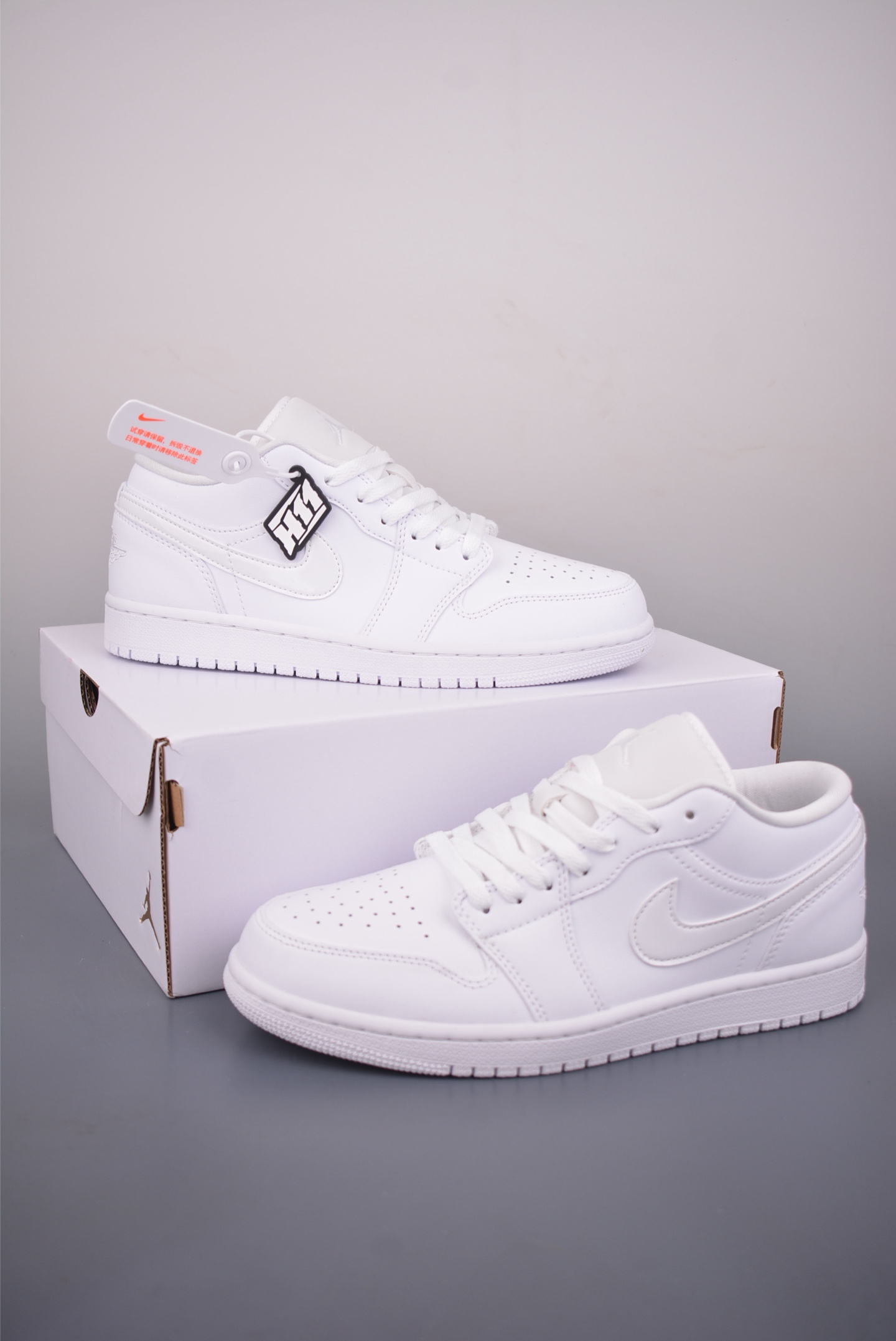 200 Air Jordan 1 Low 全白 AJ1乔1低帮休闲板鞋 DV0999-111-Chinese UA Cheap High Quatity Brand Clothes Bags handbags Sneakers wholesale wholesaler seller from China Factory suppliers Fashion Clothing Shoes best Quality Beautiful Price 200 Air Jordan 1 Low 全白 AJ1乔1低帮休闲板鞋 DV0999-111