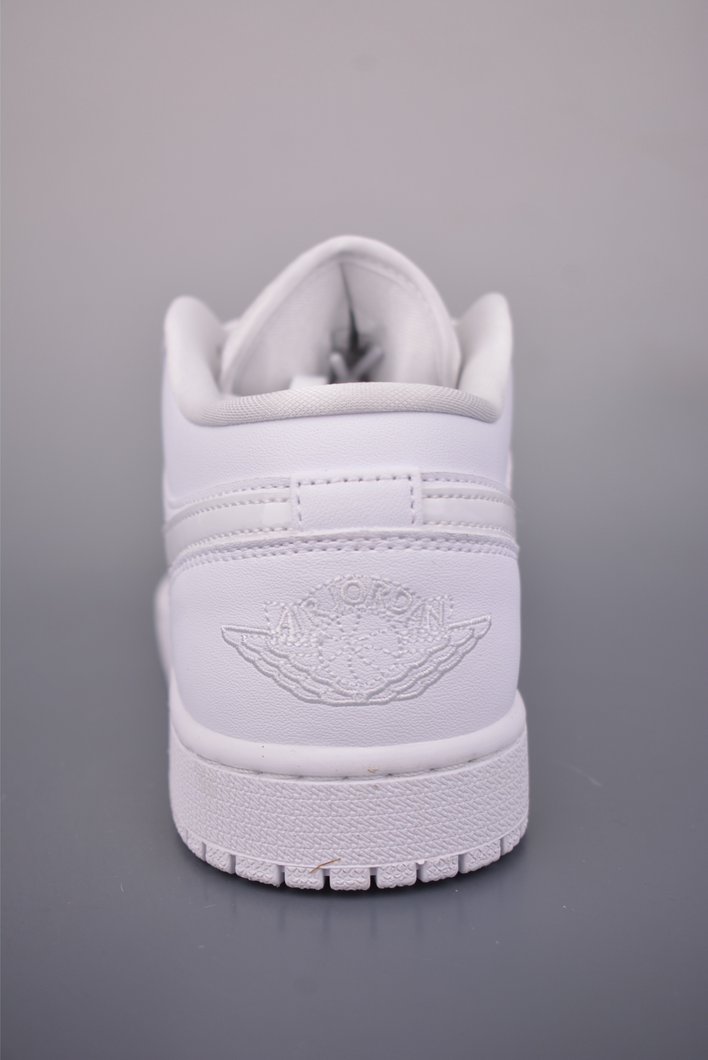 200 Air Jordan 1 Low 全白 AJ1乔1低帮休闲板鞋 DV0999-111-Chinese UA Cheap High Quatity Brand Clothes Bags handbags Sneakers wholesale wholesaler seller from China Factory suppliers Fashion Clothing Shoes best Quality Beautiful Price 200 Air Jordan 1 Low 全白 AJ1乔1低帮休闲板鞋 DV0999-111