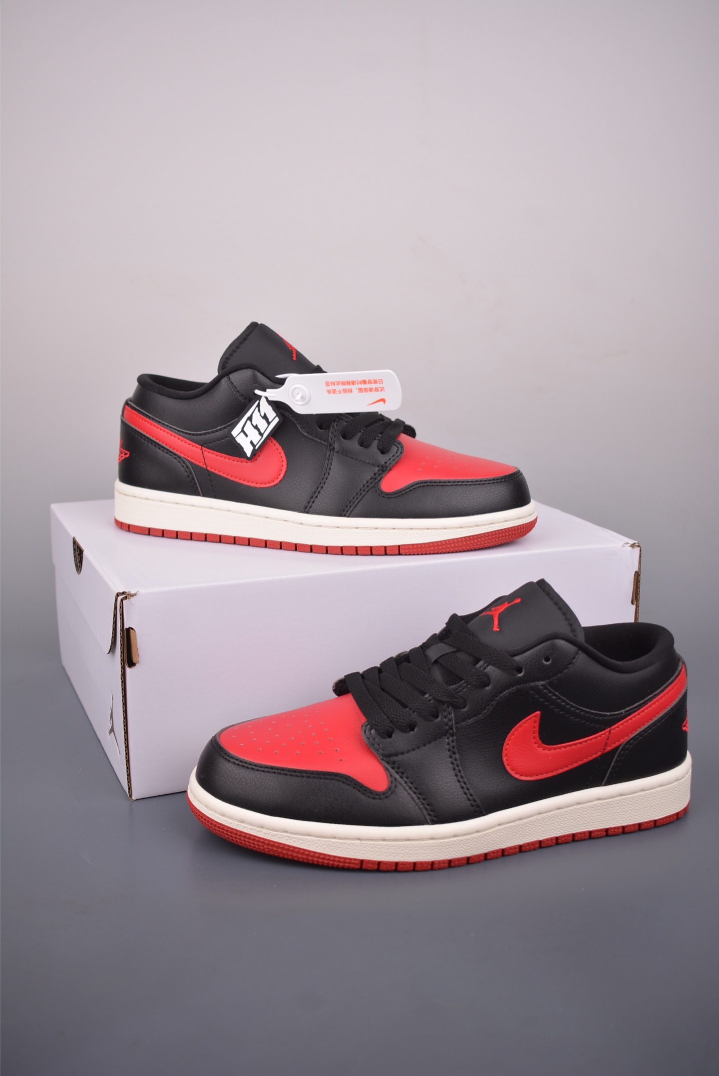 200 Air Jordan 1 Low 黑红 AJ1乔1低帮休闲板鞋 DC0774-061-Chinese UA Cheap High Quatity Brand Clothes Bags handbags Sneakers wholesale wholesaler seller from China Factory suppliers Fashion Clothing Shoes best Quality Beautiful Price 200 Air Jordan 1 Low 黑红 AJ1乔1低帮休闲板鞋 DC0774-061