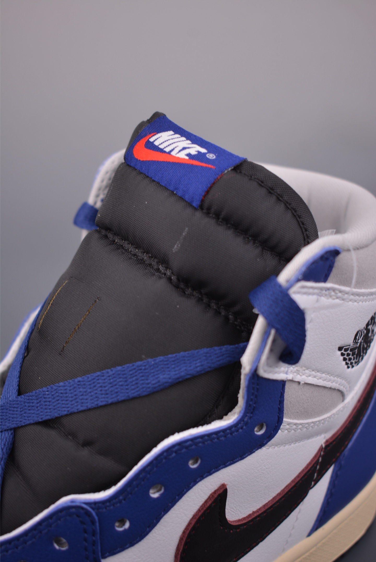 240 Jordan Air Jordan 1 High 黑篮 DZ5485-100-Chinese UA Cheap High Quatity Brand Clothes Bags handbags Sneakers wholesale wholesaler seller from China Factory suppliers Fashion Clothing Shoes best Quality Beautiful Price 240 Jordan Air Jordan 1 High 黑篮 DZ5485-100