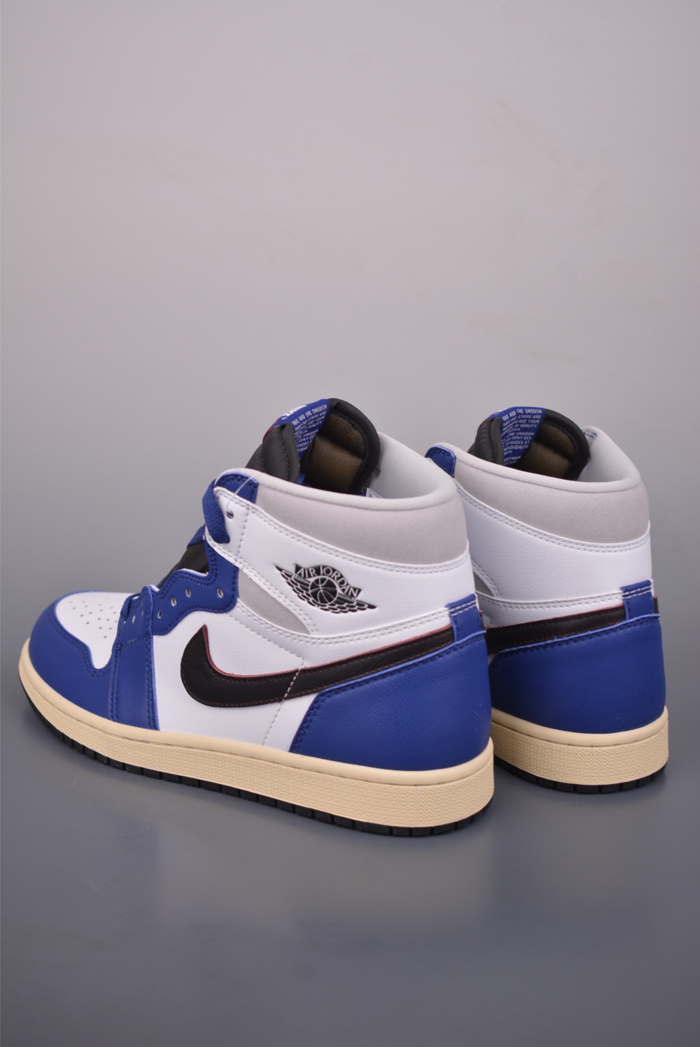 240 Jordan Air Jordan 1 High 黑篮 DZ5485-100-Chinese UA Cheap High Quatity Brand Clothes Bags handbags Sneakers wholesale wholesaler seller from China Factory suppliers Fashion Clothing Shoes best Quality Beautiful Price 240 Jordan Air Jordan 1 High 黑篮 DZ5485-100