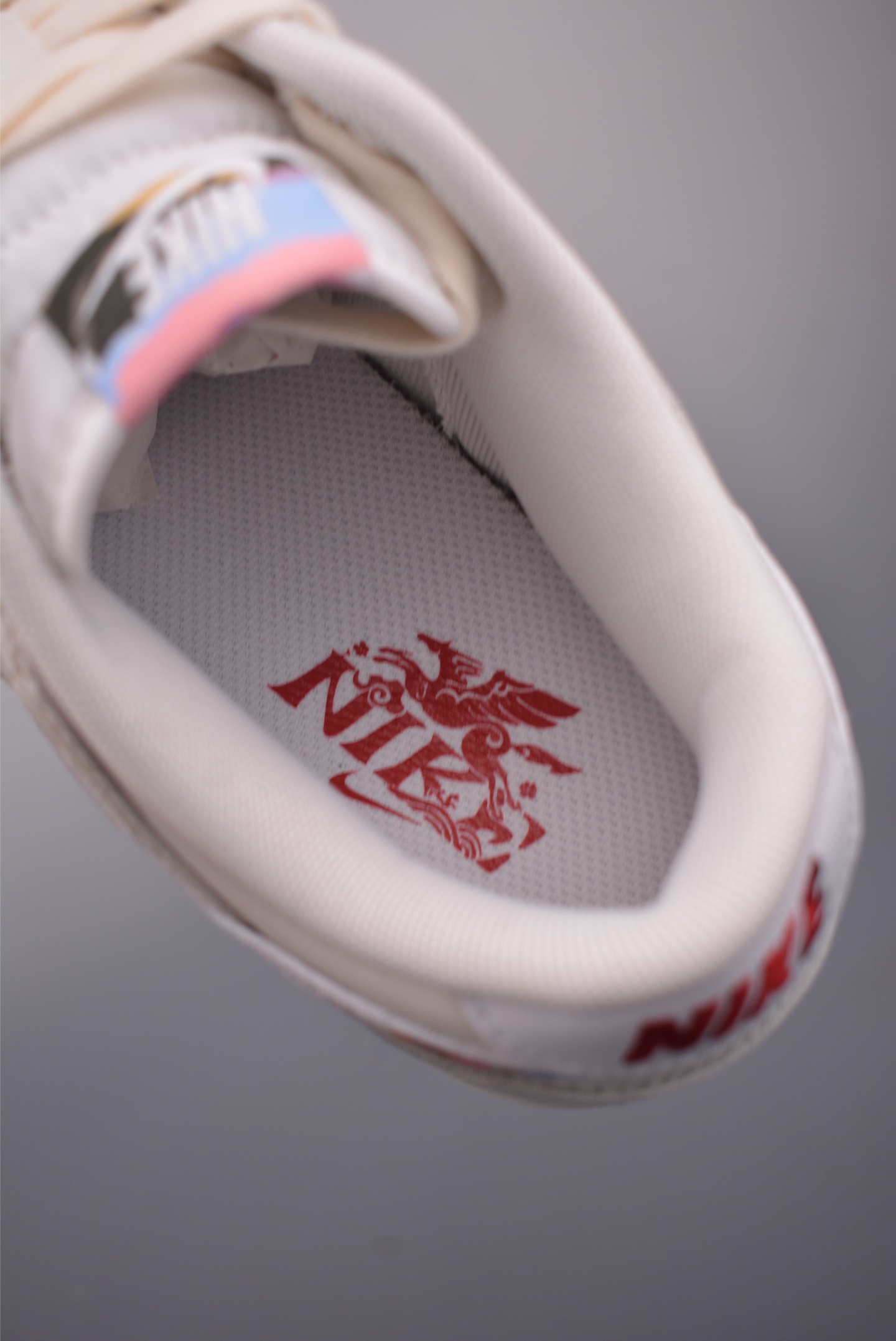 200 Nike SB Dunk Low 马年限定 WW1228-174-Chinese UA Cheap High Quatity Brand Clothes Bags handbags Sneakers wholesale wholesaler seller from China Factory suppliers Fashion Clothing Shoes best Quality Beautiful Price 200 Nike SB Dunk Low 马年限定 WW1228-174