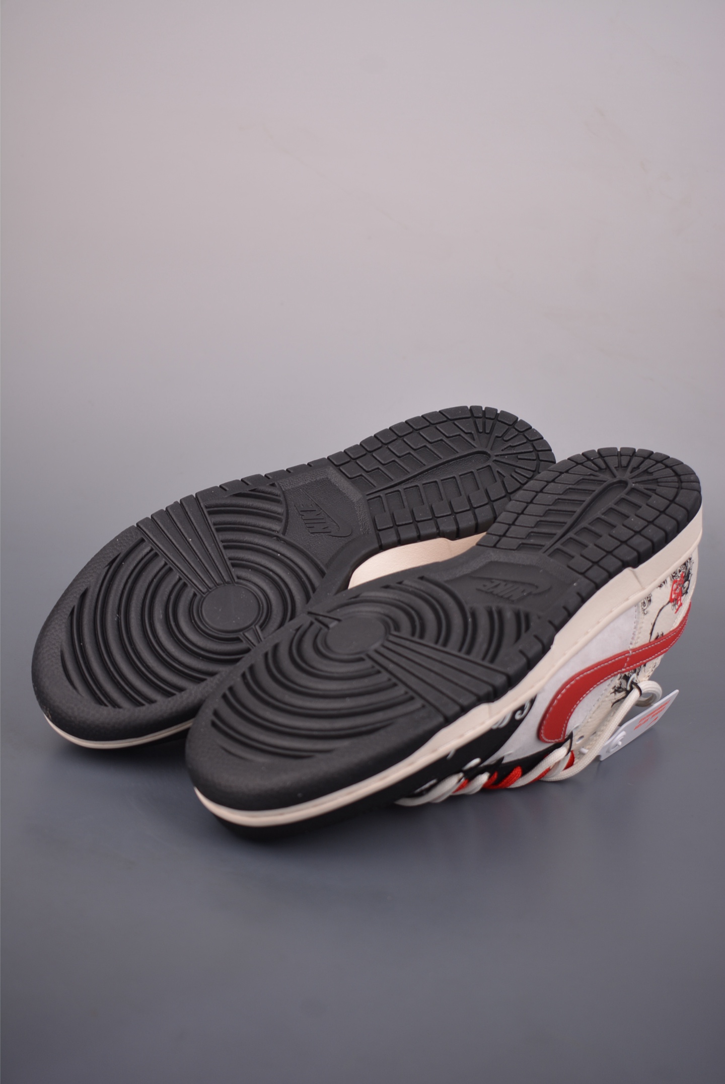 Nike SB Dunk Low 马年限定 解构绑带 CX5050-Y73-Top High Quatity Cheap Sneakers Fashion Clothing Clothes Bags handbags Shoes of all Brand wholesale With The best Quality And Beautiful Price from China Factory Chinese suppliers wholesaler seller Nike SB Dunk Low 马年限定 解构绑带 CX5050-Y73