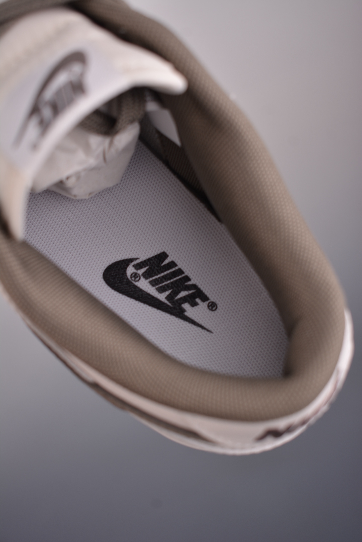 Nike SB Dunk Low Victory联名 WG0716-153-Top High Quatity Cheap Sneakers Fashion Clothing Clothes Bags handbags Shoes of all Brand wholesale With The best Quality And Beautiful Price from China Factory Chinese suppliers wholesaler seller Nike SB Dunk Low Victory联名 WG0716-153
