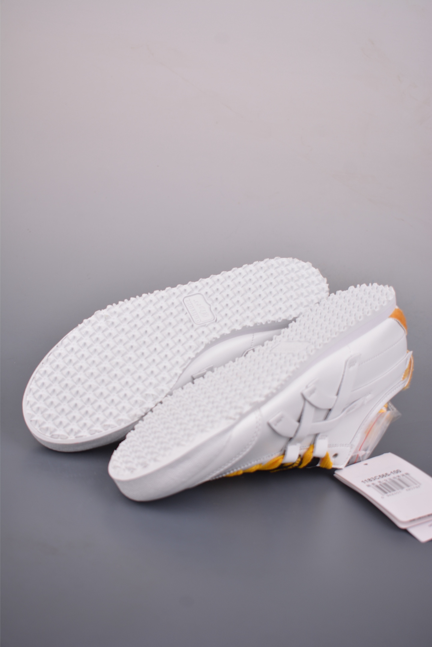150 Asics鬼冢虎 MEXICO 66 做工精赞 1183C565-100-Chinese UA Cheap High Quatity Brand Clothes Bags handbags Sneakers wholesale wholesaler seller from China Factory suppliers Fashion Clothing Shoes best Quality Beautiful Price 150 Asics鬼冢虎 MEXICO 66 做工精赞 1183C565-100