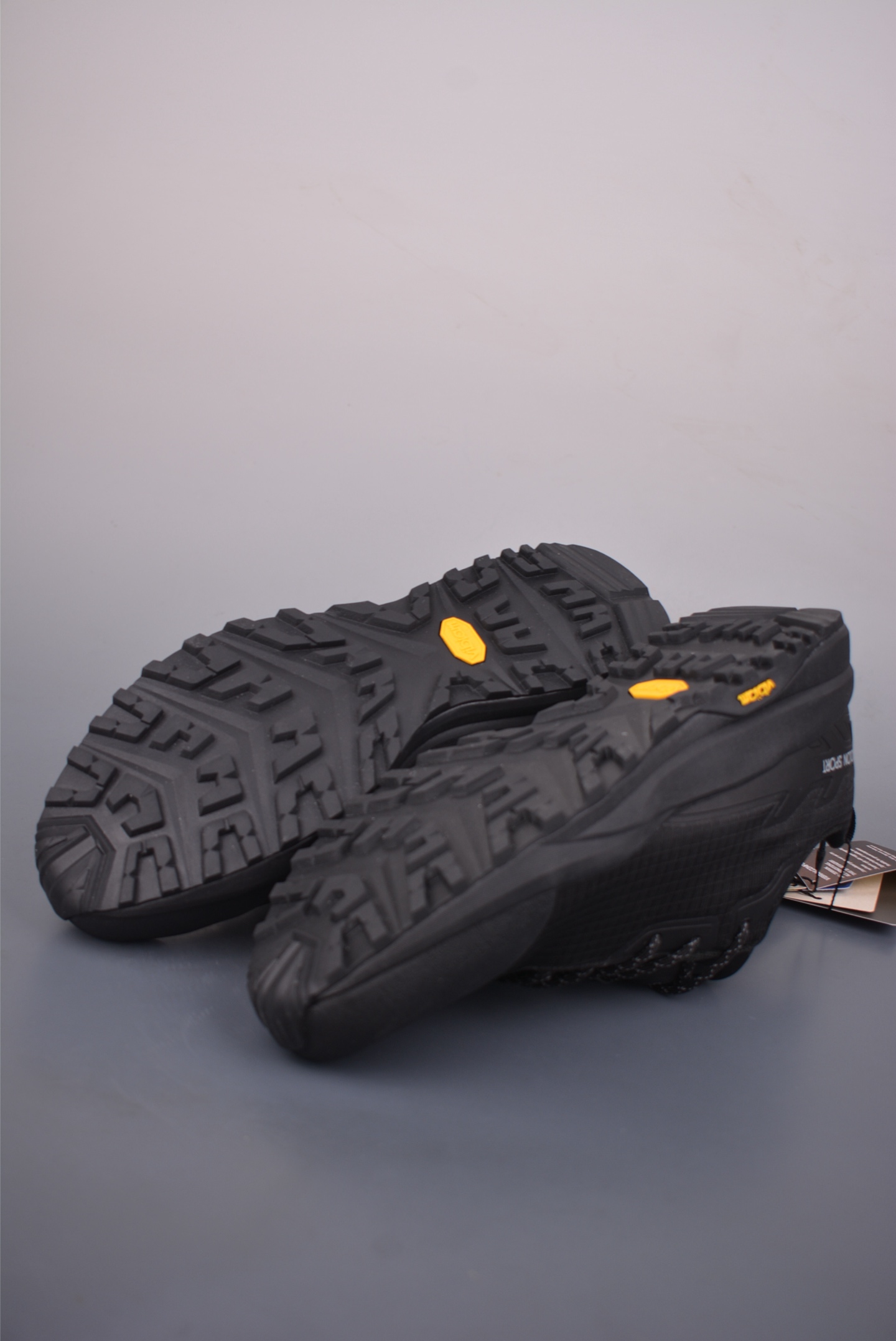 可隆KOLON LITCAMP GTX 防水支撑轻便回弹 低帮徒步鞋 LHFG5ST400-Top High Quatity Cheap Sneakers Fashion Clothing Clothes Bags handbags Shoes of all Brand wholesale With The best Quality And Beautiful Price from China Factory Chinese suppliers wholesaler seller 可隆KOLON LITCAMP GTX 防水支撑轻便回弹 低帮徒步鞋 LHFG5ST400