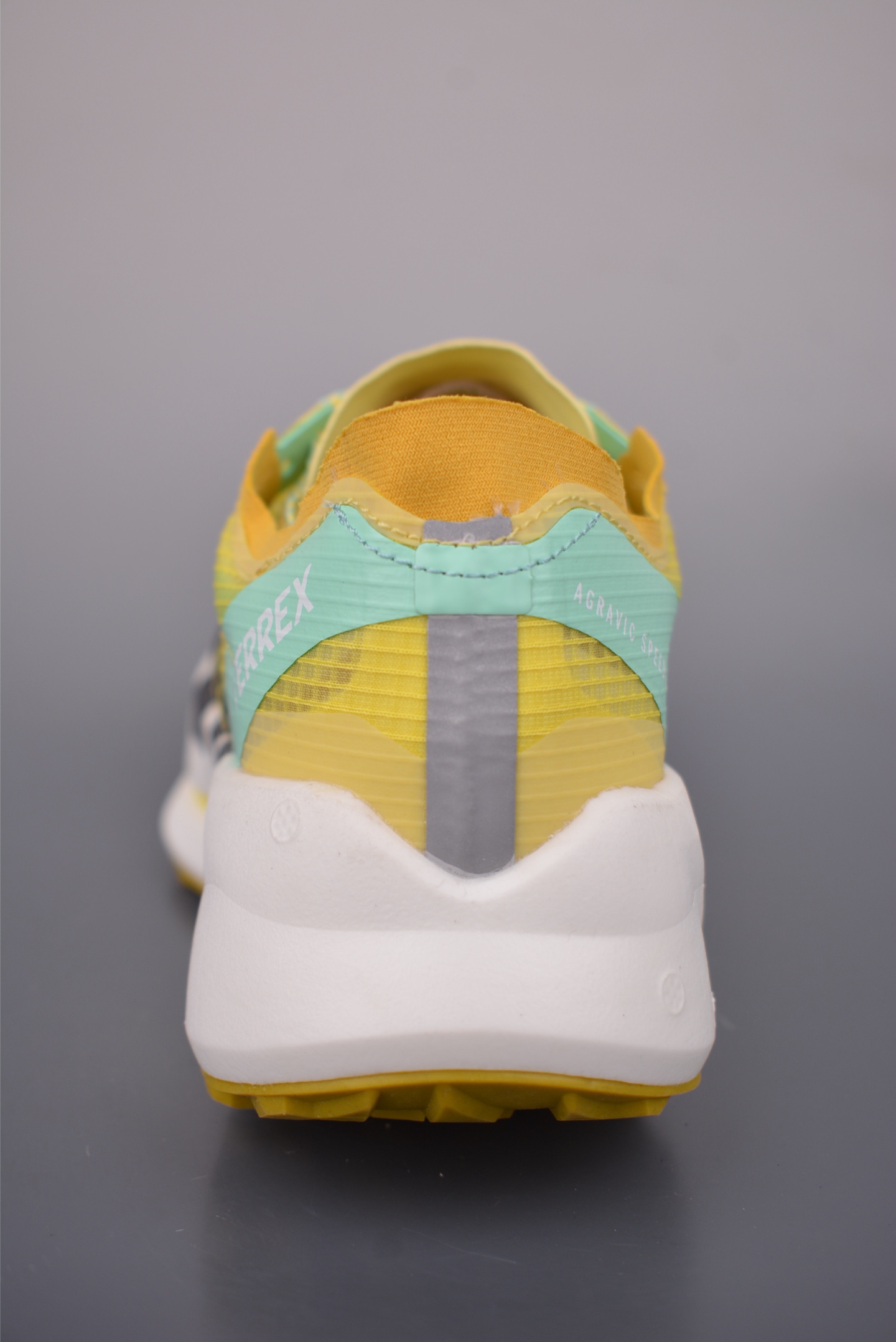 Adidas Terrex Agravic Speedult 2 阿迪超轻透气缓震跑鞋 三叶草 清风系列 复古网面透气跑步鞋 JS3521-Top High Quatity Cheap Sneakers Fashion Clothing Clothes Bags handbags Shoes of all Brand wholesale With The best Quality And Beautiful Price from China Factory Chinese suppliers wholesaler seller Adidas Terrex Agravic Speedult 2 阿迪超轻透气缓震跑鞋 三叶草 清风系列 复古网面透气跑步鞋 JS3521