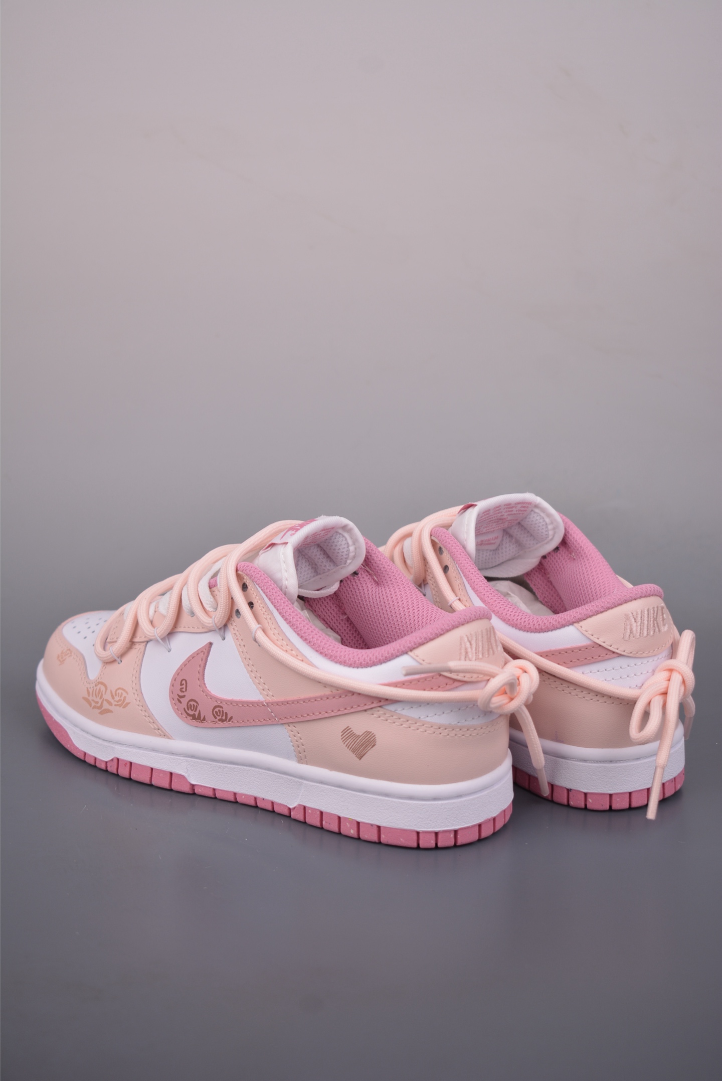 Nike SB Dunk Low 女神粉 解构绑带 DD1873-112-Top High Quatity Cheap Sneakers Fashion Clothing Clothes Bags handbags Shoes of all Brand wholesale With The best Quality And Beautiful Price from China Factory Chinese suppliers wholesaler seller Nike SB Dunk Low 女神粉 解构绑带 DD1873-112